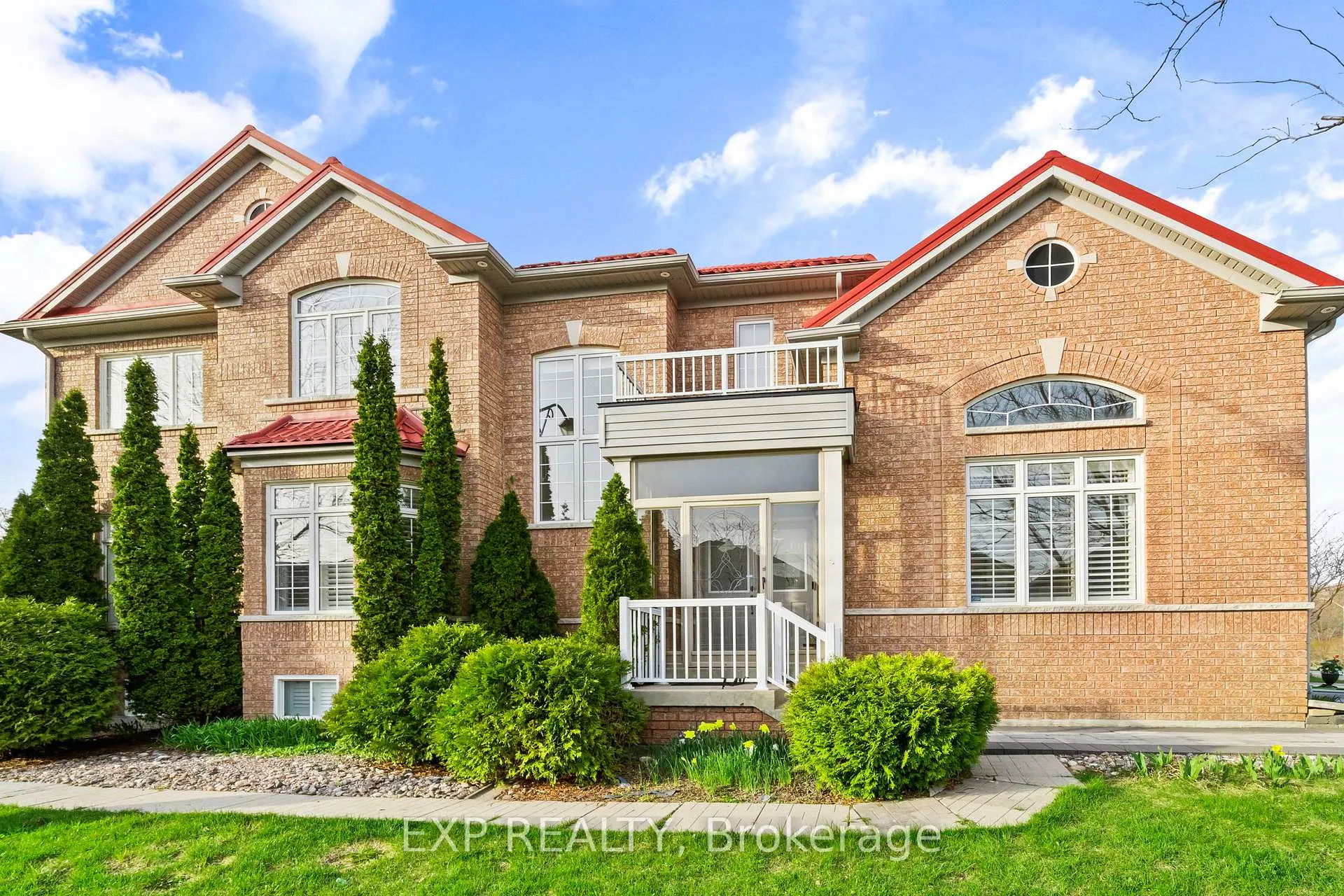 Photo 31 of 16 Caprara Crescent, Markham, Box Grove — HOMEH