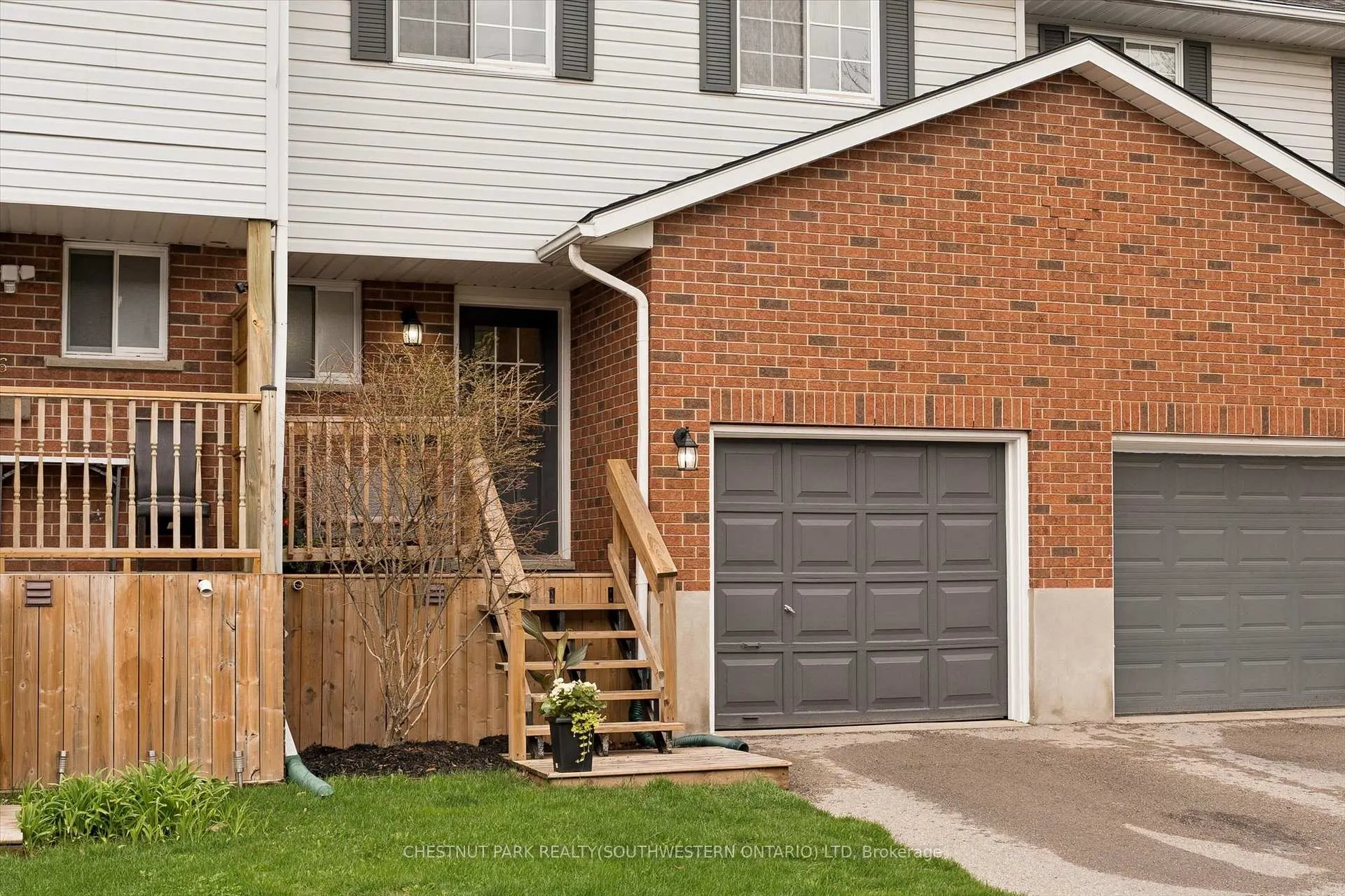 Photo 2 of Unit 17, 350 Erbsville Road, Waterloo, Upper Beechwood — HOMEH