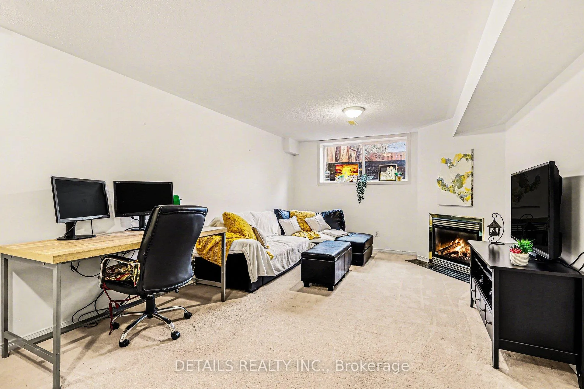 Photo 18 of 1109 Brasseur Crescent, Ottawa, Fallingbrook/Gardenway South — HOMEH