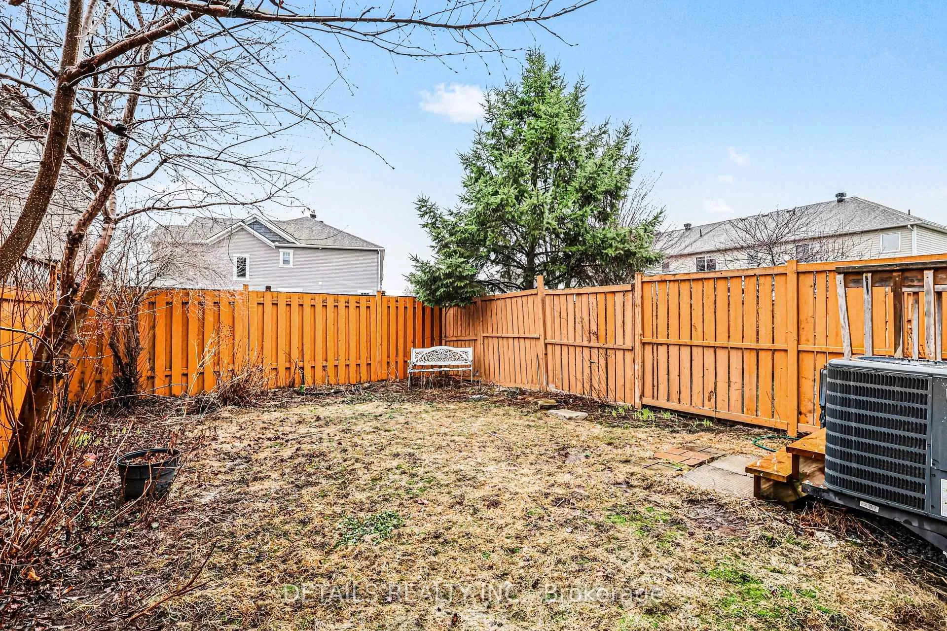 Photo 20 of 1109 Brasseur Crescent, Ottawa, Fallingbrook/Gardenway South — HOMEH