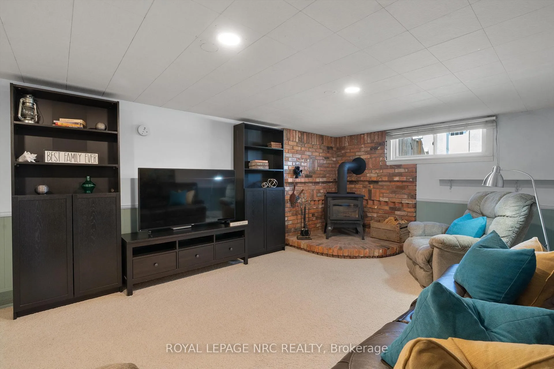 Photo 24 of 19 Logan Street, St. Catharines, Fairview — HOMEH