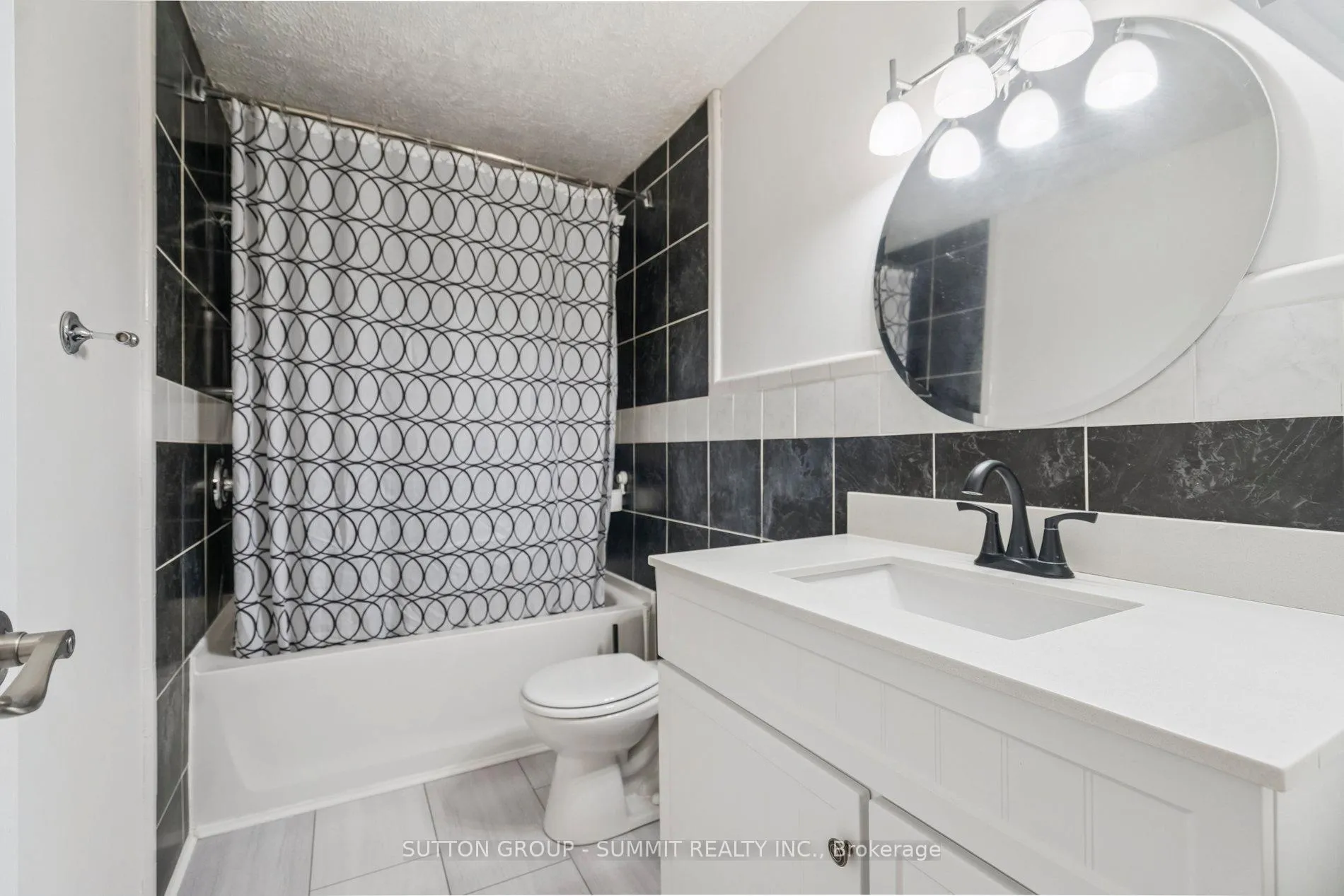 Photo 25 of Unit 35, 151 Gateshead Crescent, Hamilton, Stoney Creek — HOMEH
