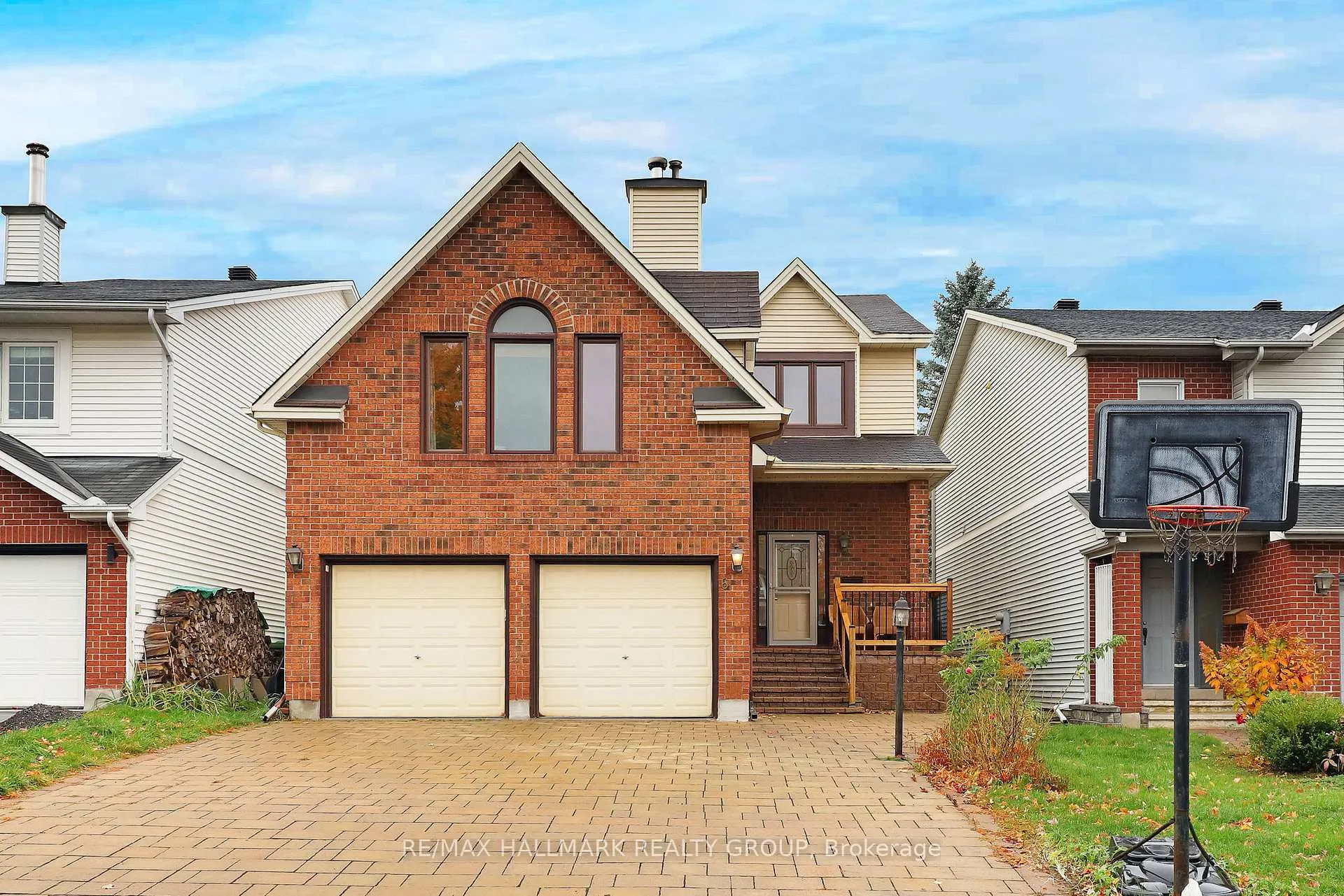 Photo 1 of 6 Robina Avenue, Ottawa, Westcliffe Estates — HOMEH