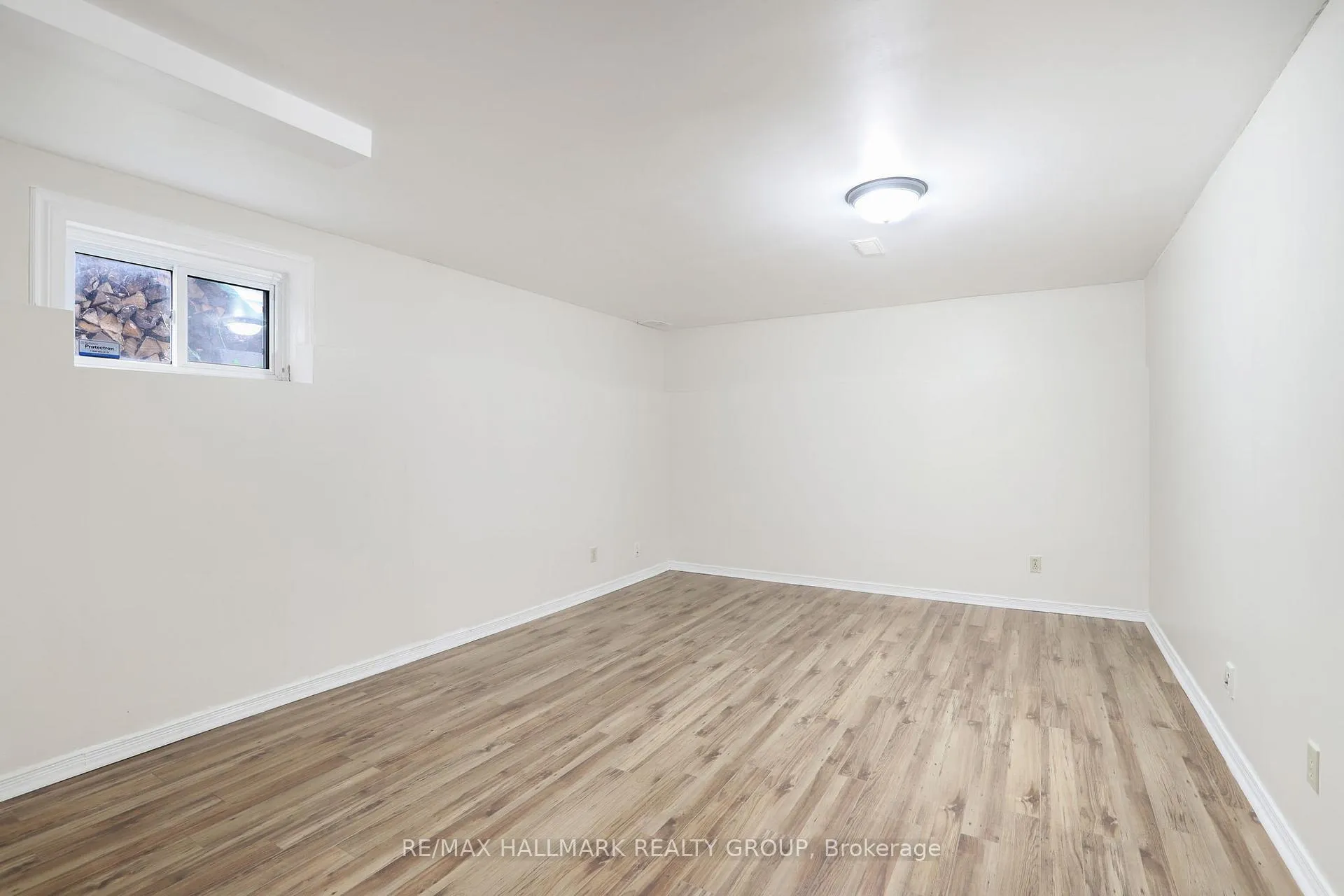 Photo 27 of 6 Robina Avenue, Ottawa, Westcliffe Estates — HOMEH