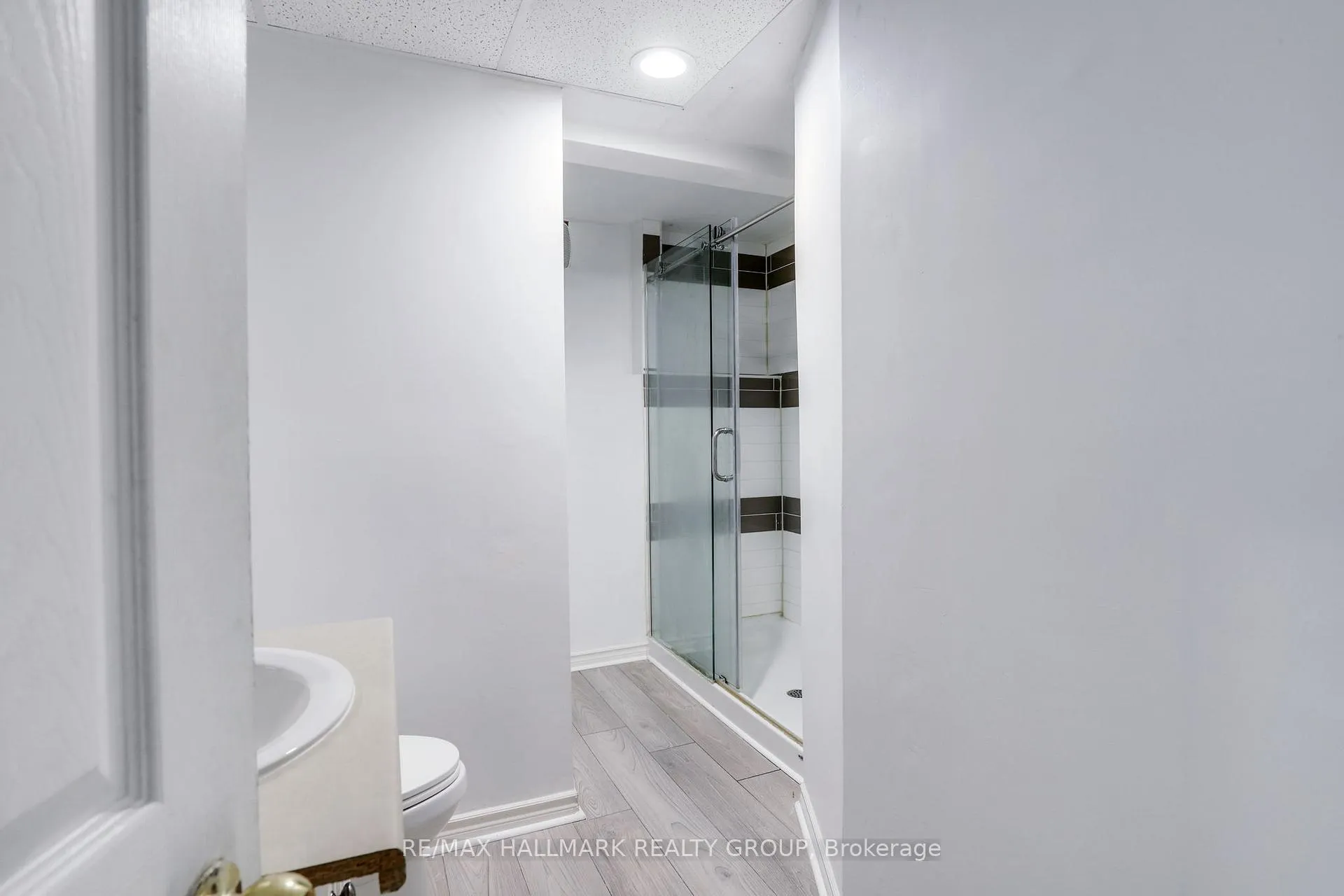 Photo 30 of 6 Robina Avenue, Ottawa, Westcliffe Estates — HOMEH