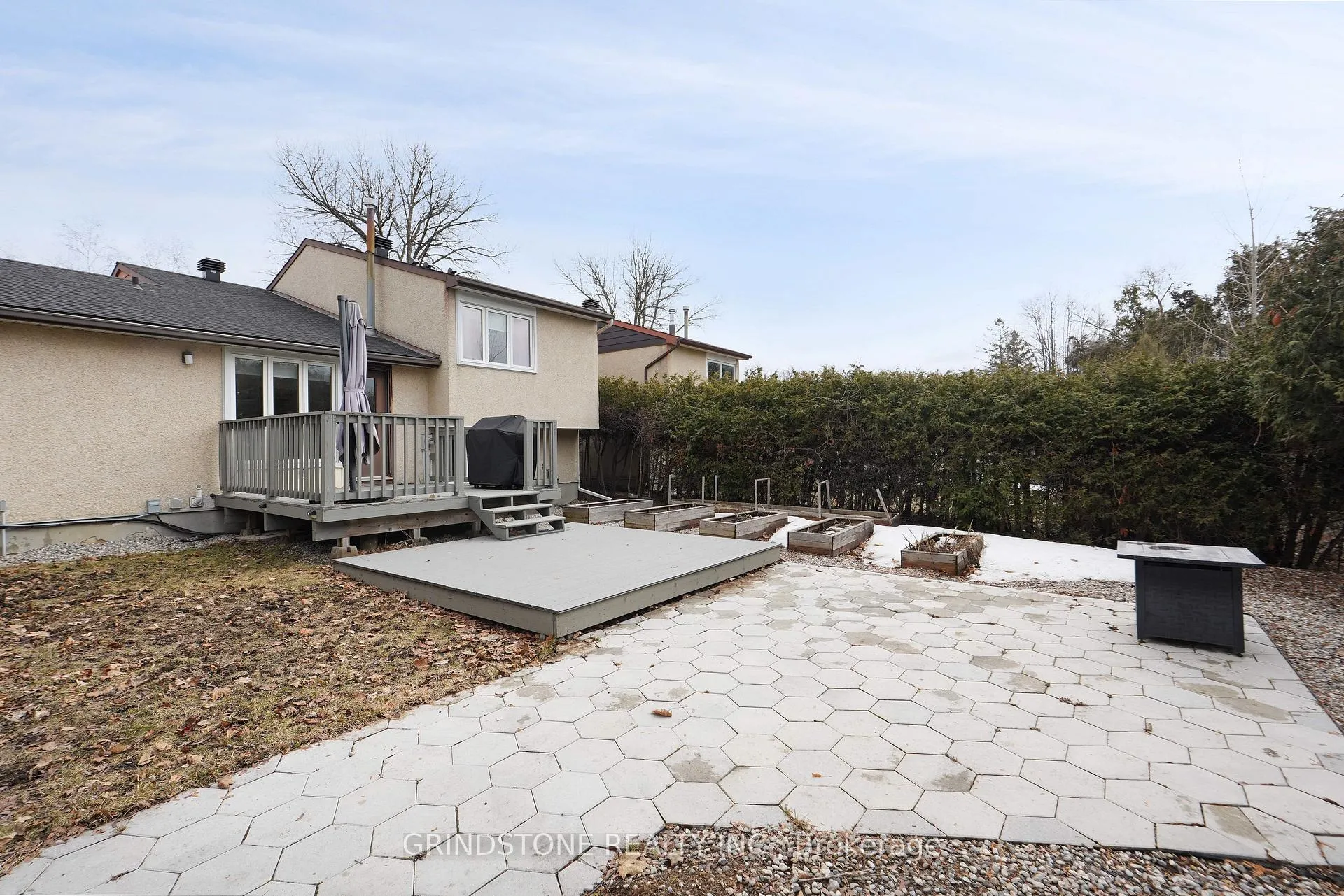 Photo 24 of 1080 Alenmede Crescent, Ottawa, Fairfield Heights — HOMEH