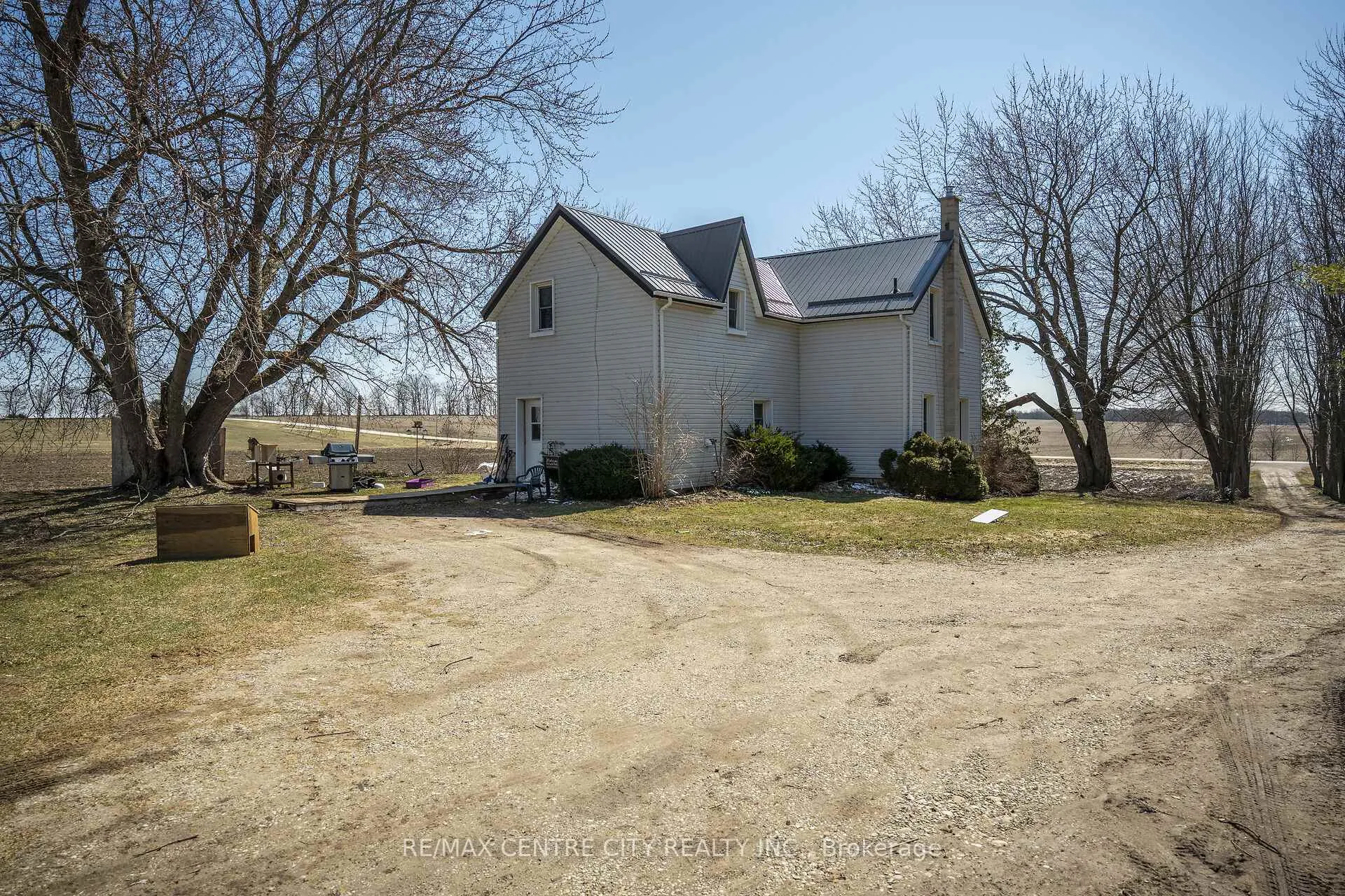 Photo 28 of 1162 Conc 4E Road, Brockton — HOMEH