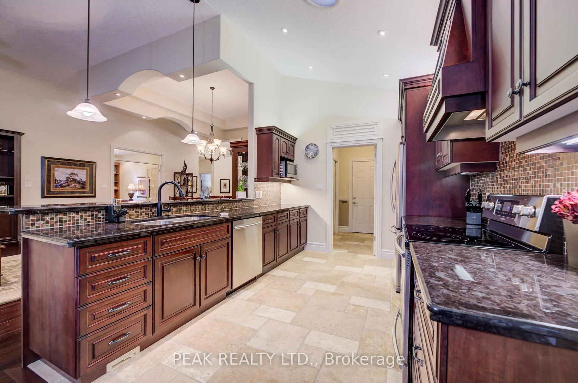 Photo 20 of 175 Stonecroft Way, Wilmot — HOMEH
