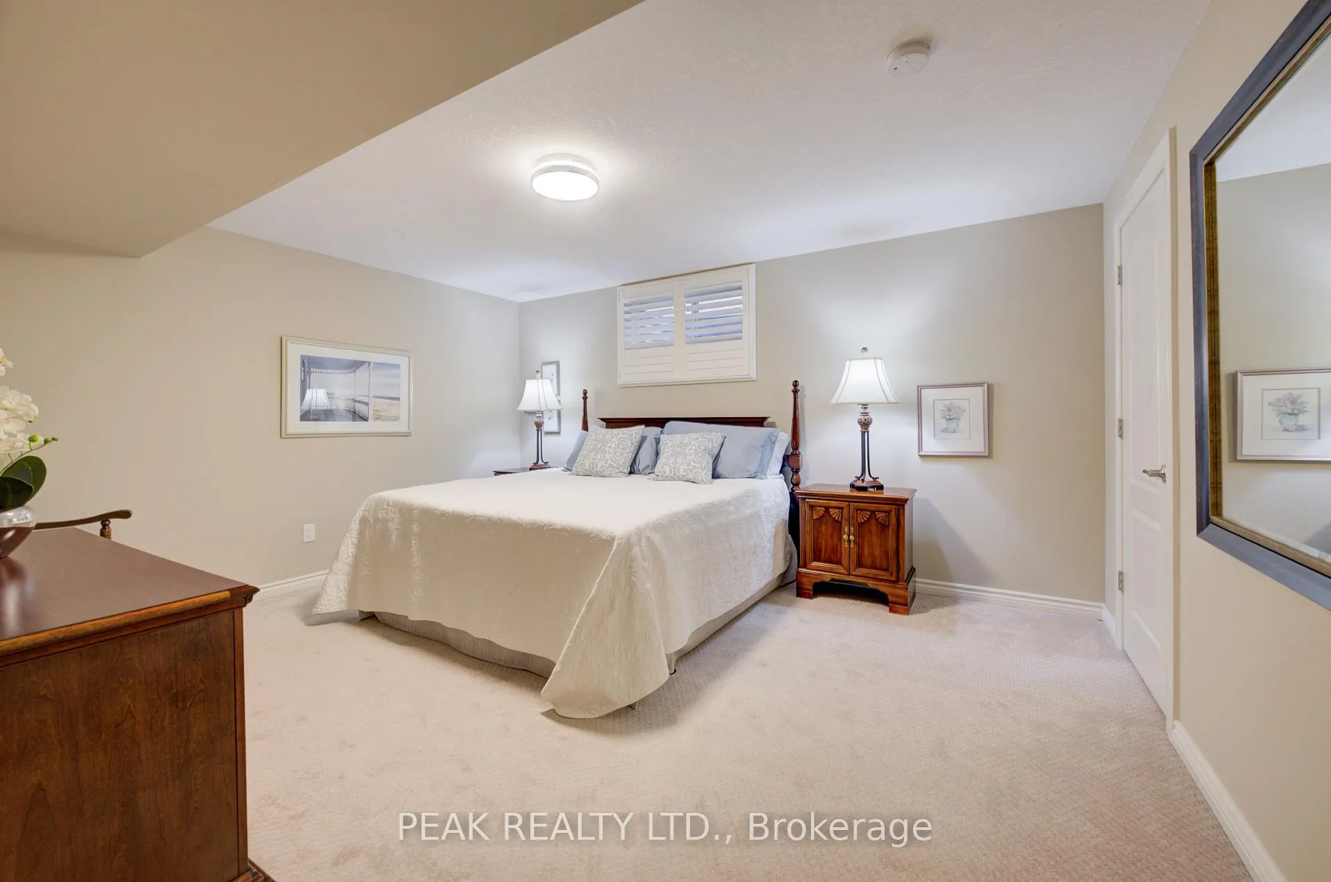 Photo 37 of 175 Stonecroft Way, Wilmot — HOMEH