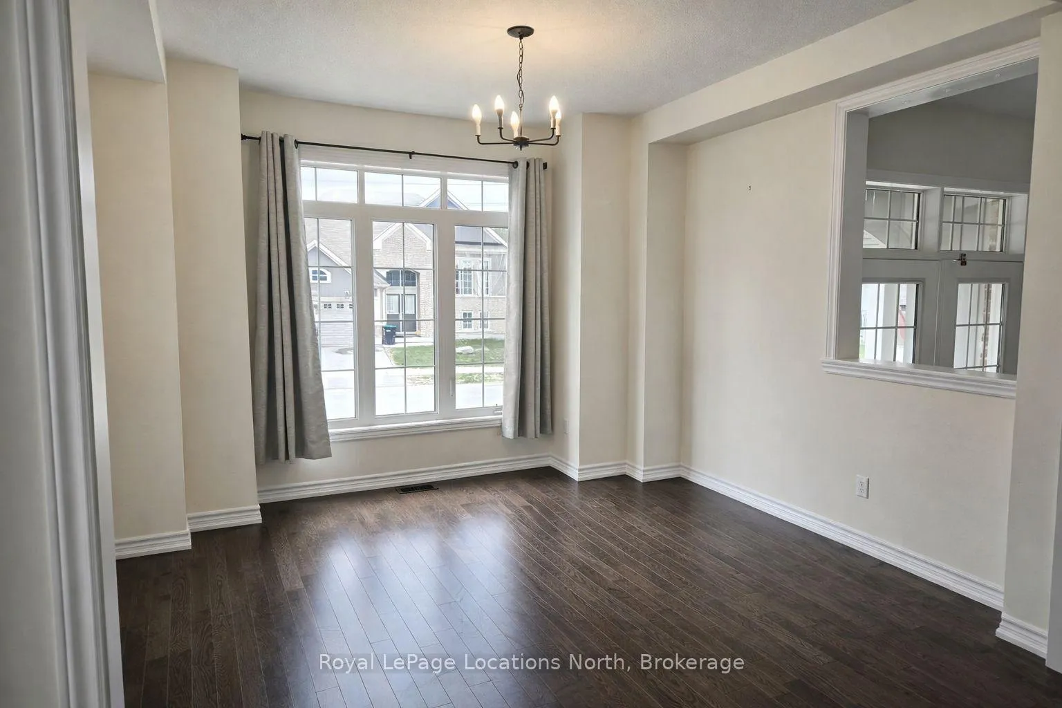 Photo 25 of 218 Roy Drive, Clearview, Stayner — HOMEH