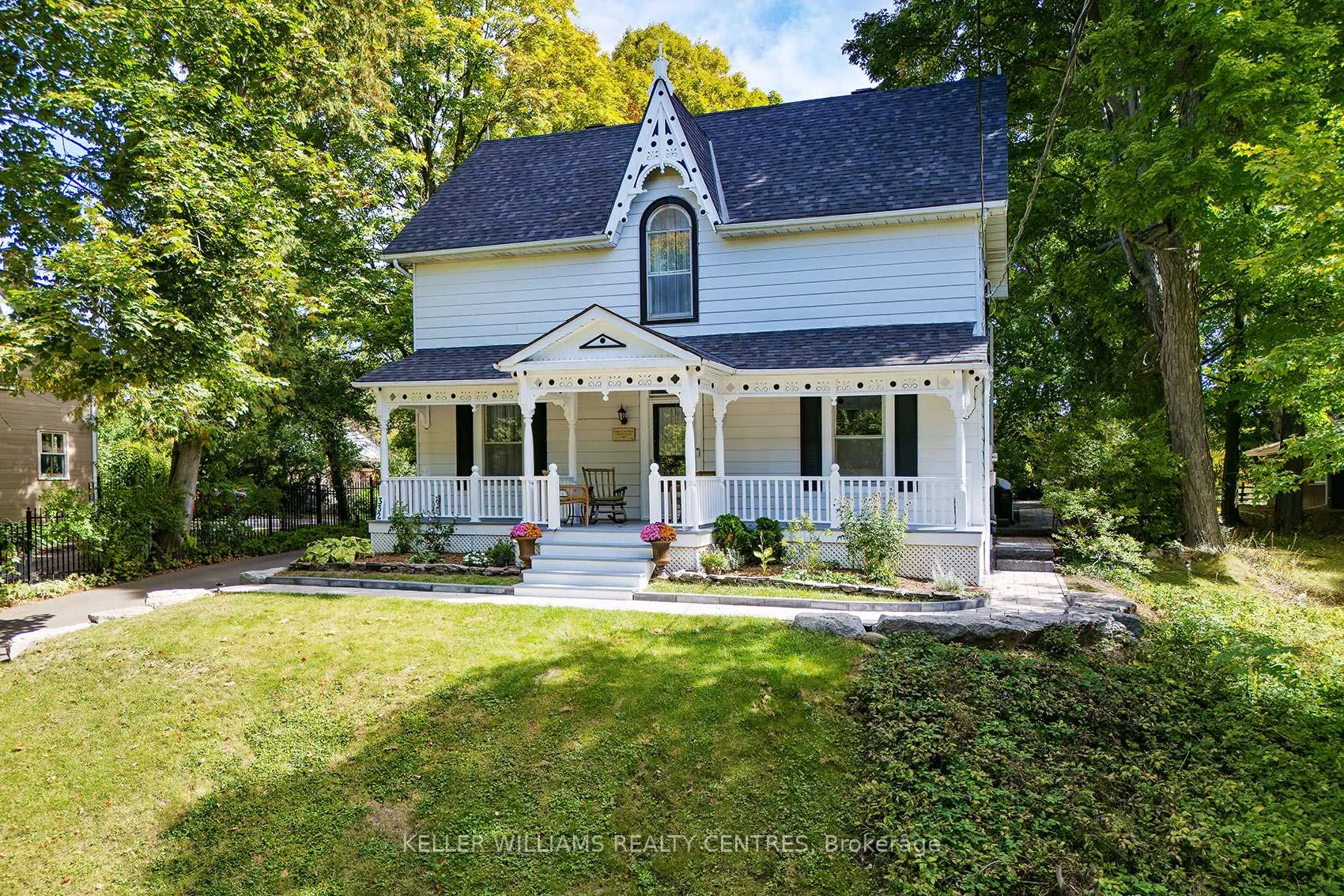 Photo 1 of 332 Main Street, King, Schomberg — HOMEH