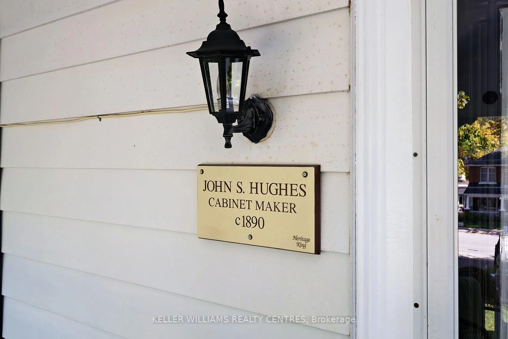 Photo 4 of 332 Main Street, King, Schomberg — HOMEH