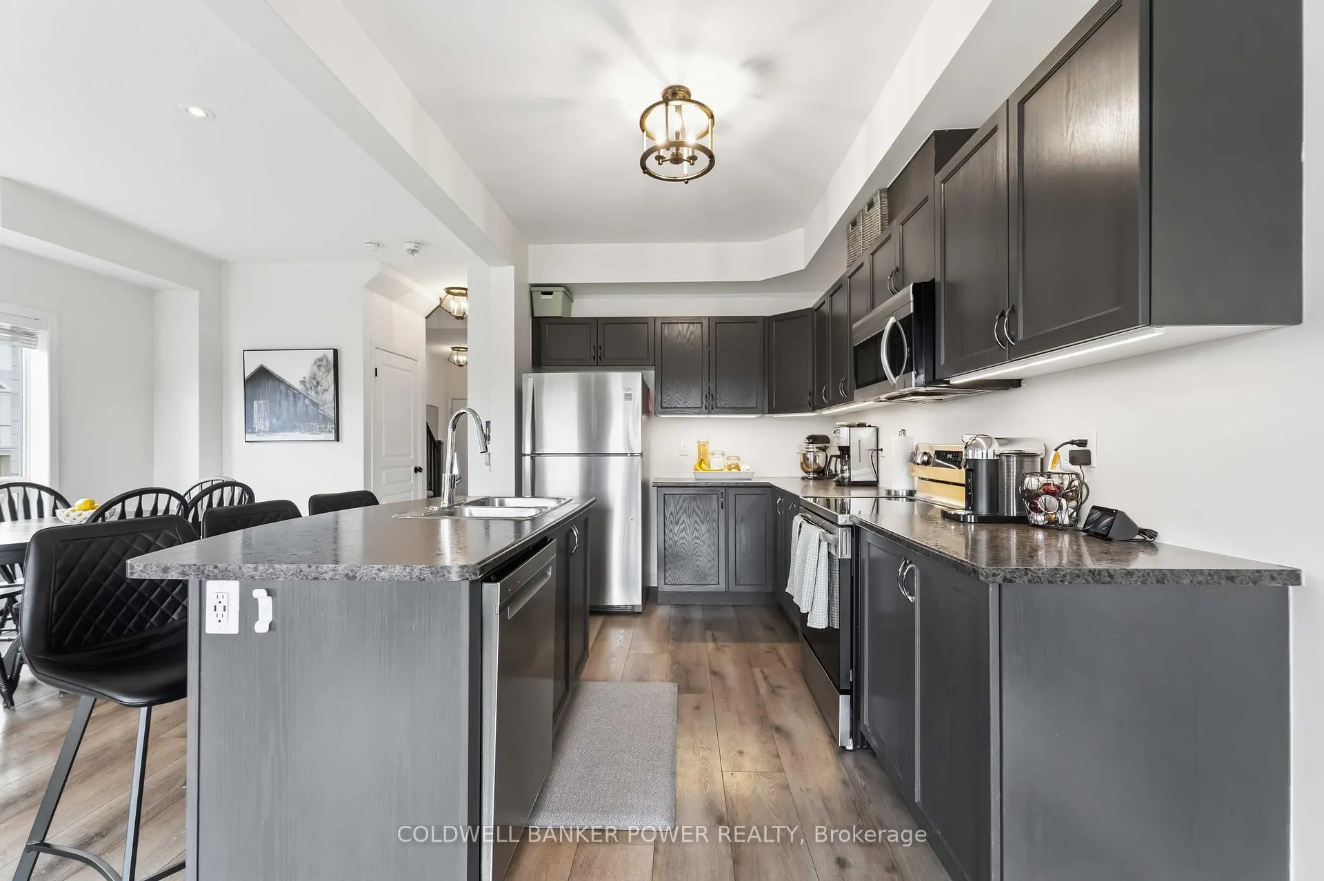 Photo 16 of 151 Lormont Boulevard, Hamilton, Stoney Creek Mountain — HOMEH