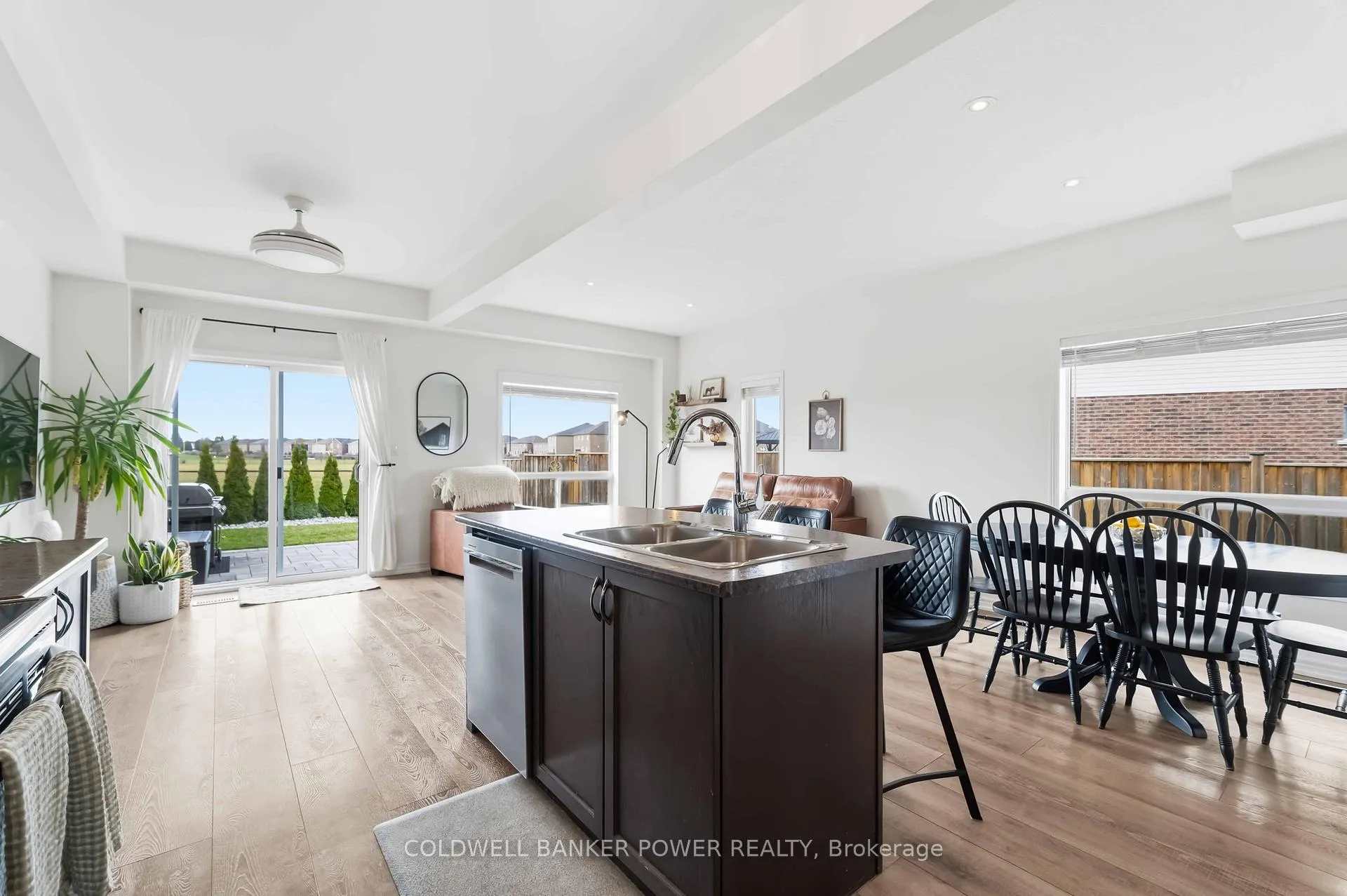 Photo 17 of 151 Lormont Boulevard, Hamilton, Stoney Creek Mountain — HOMEH