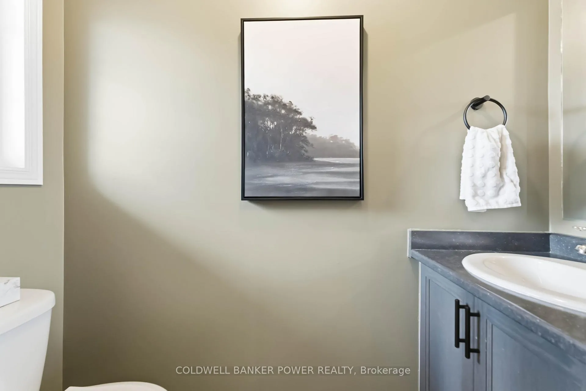 Photo 19 of 151 Lormont Boulevard, Hamilton, Stoney Creek Mountain — HOMEH