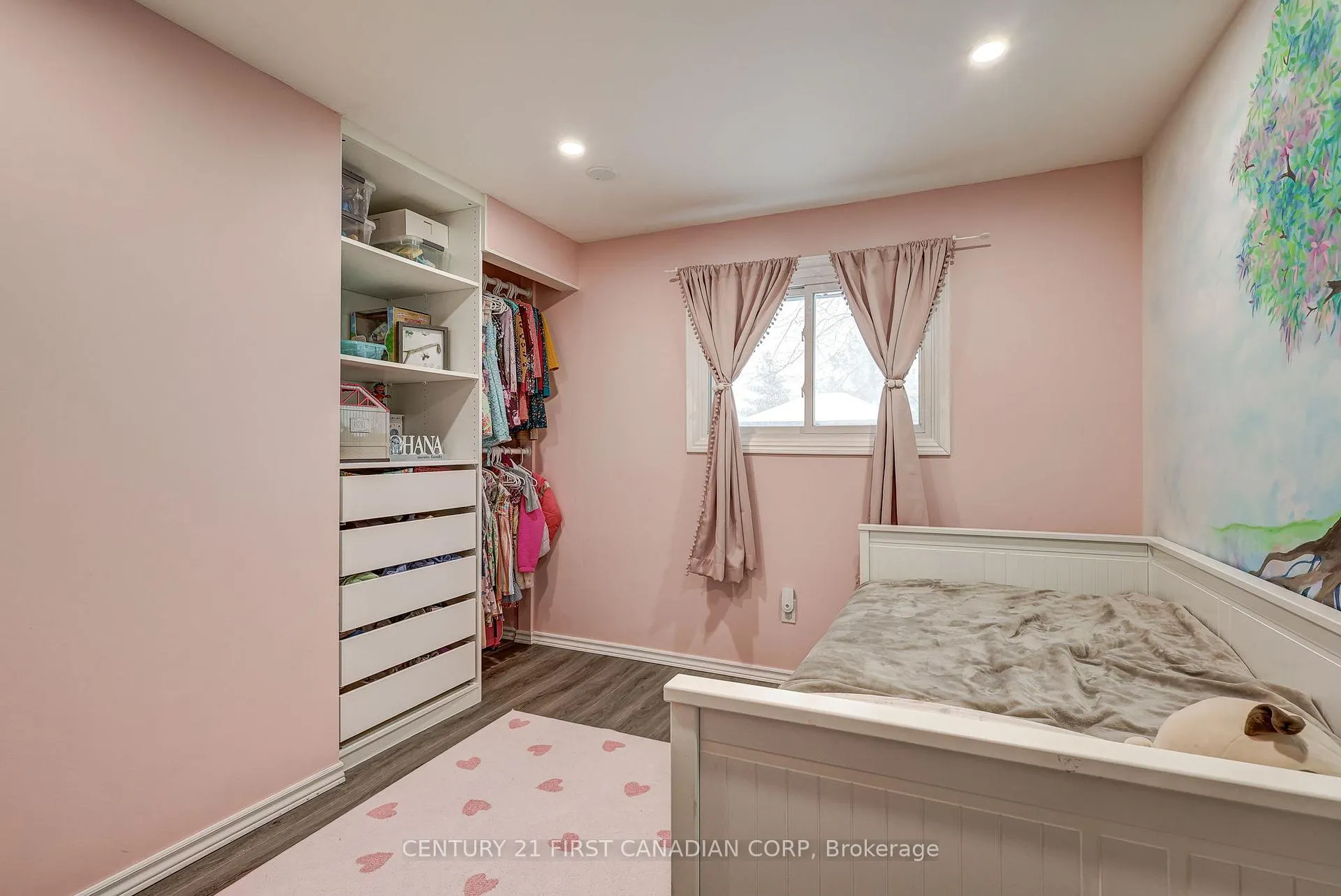 Photo 29 of 86 Patience Crescent, London, South X — HOMEH