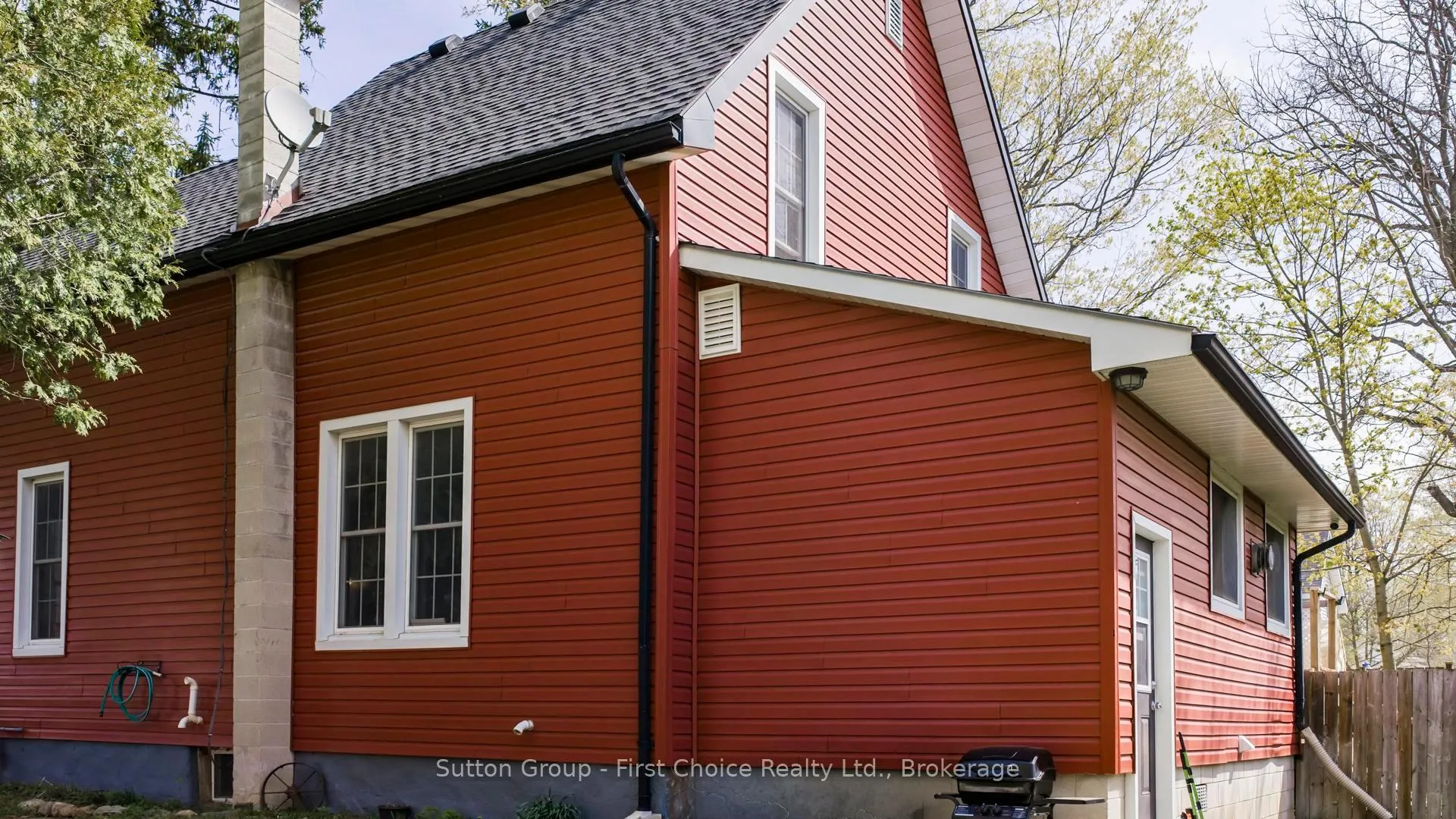 Photo 11 of 186 Alma Street, Central Huron, Clinton — HOMEH