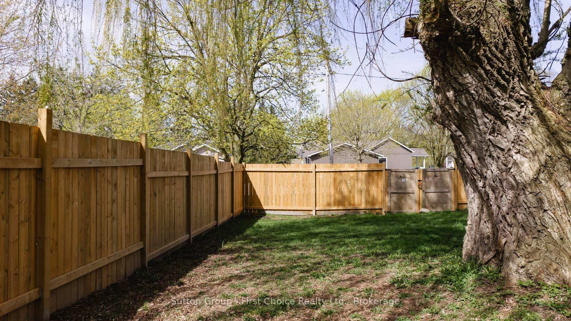 Photo 13 of 186 Alma Street, Central Huron, Clinton — HOMEH