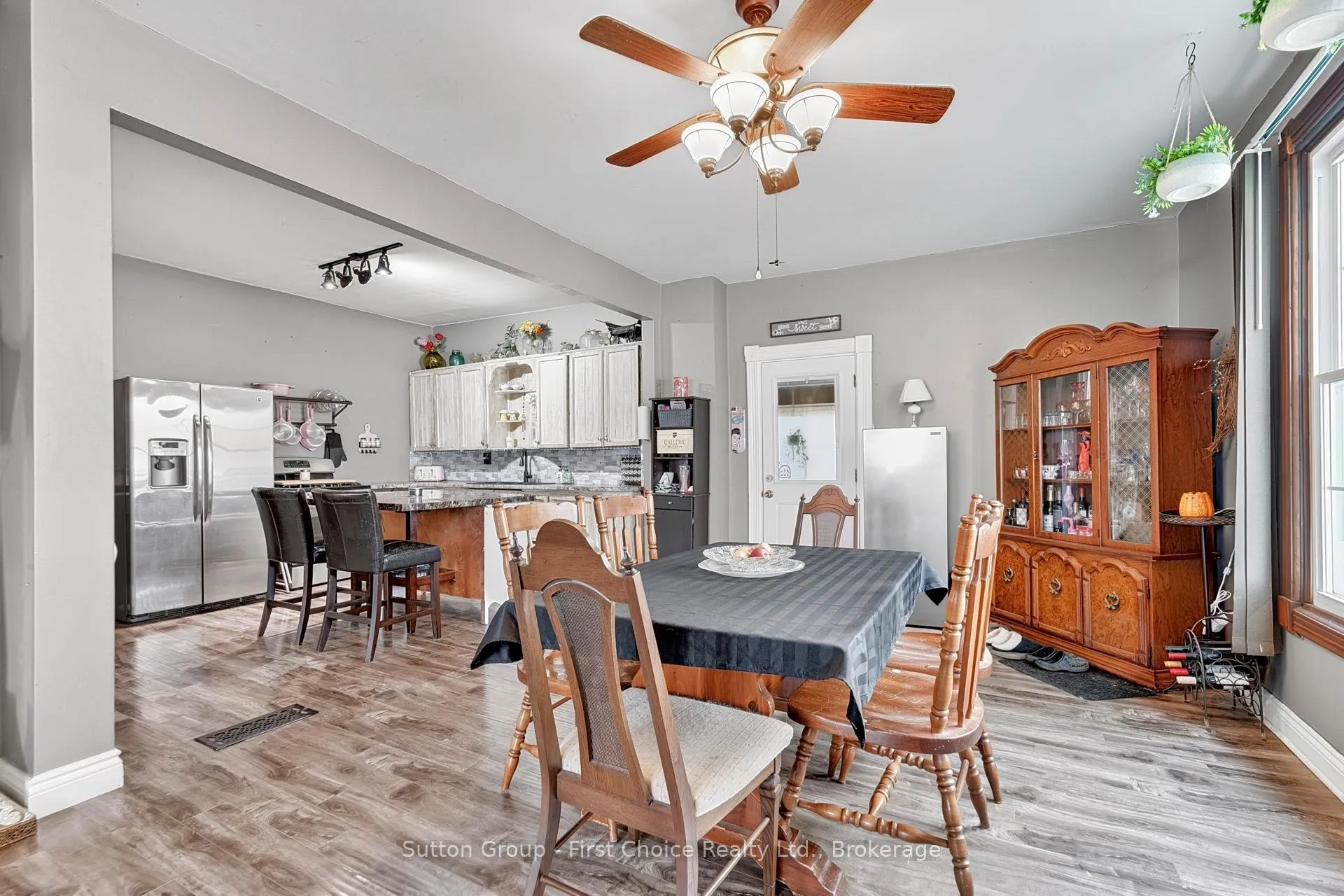 Photo 28 of 186 Alma Street, Central Huron, Clinton — HOMEH