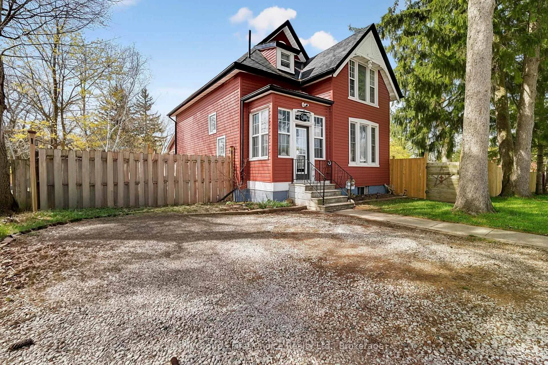Photo 46 of 186 Alma Street, Central Huron, Clinton — HOMEH