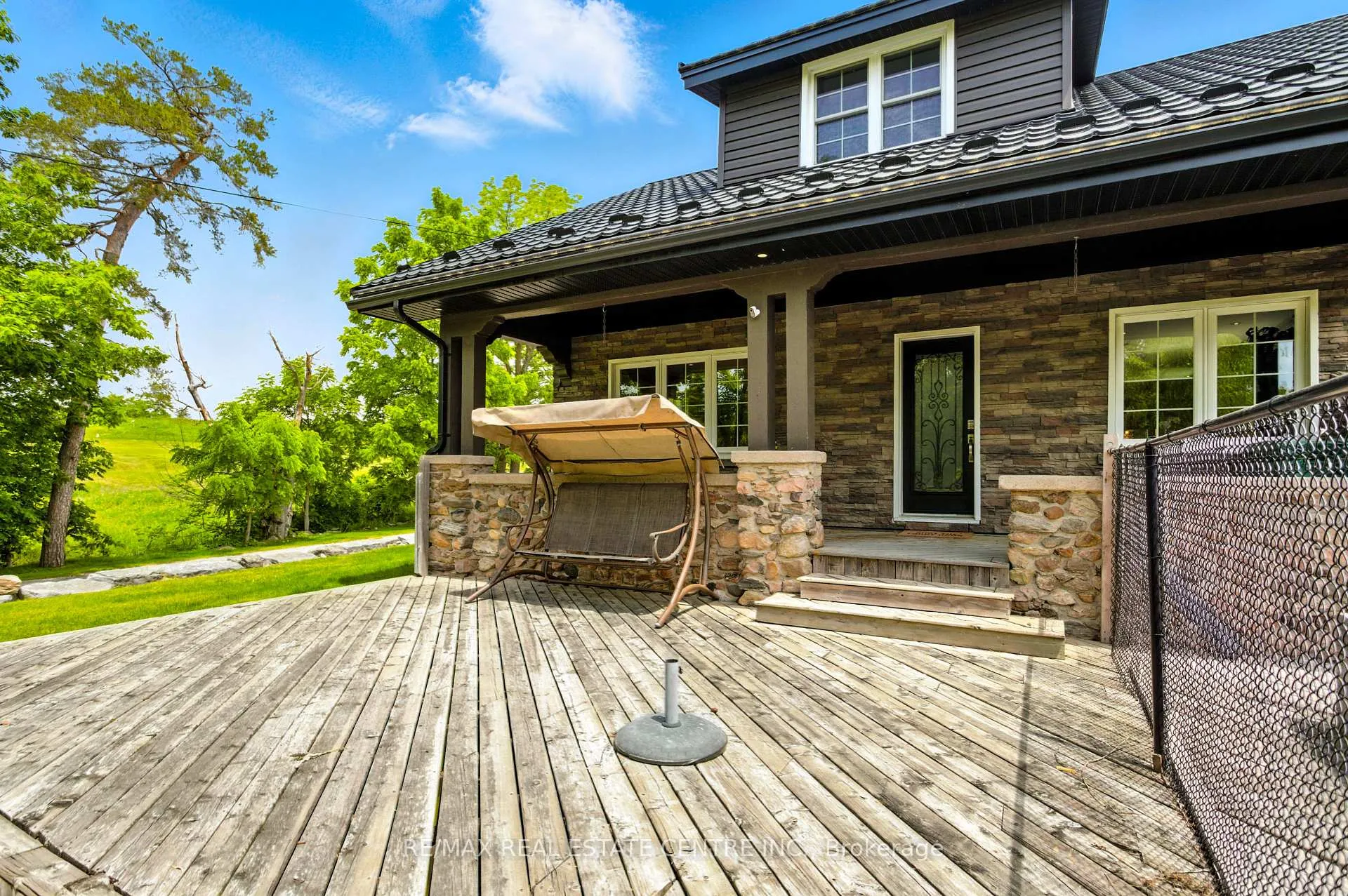 Photo 23 of 9707 Regional 25 Road, Halton Hills, Acton — HOMEH