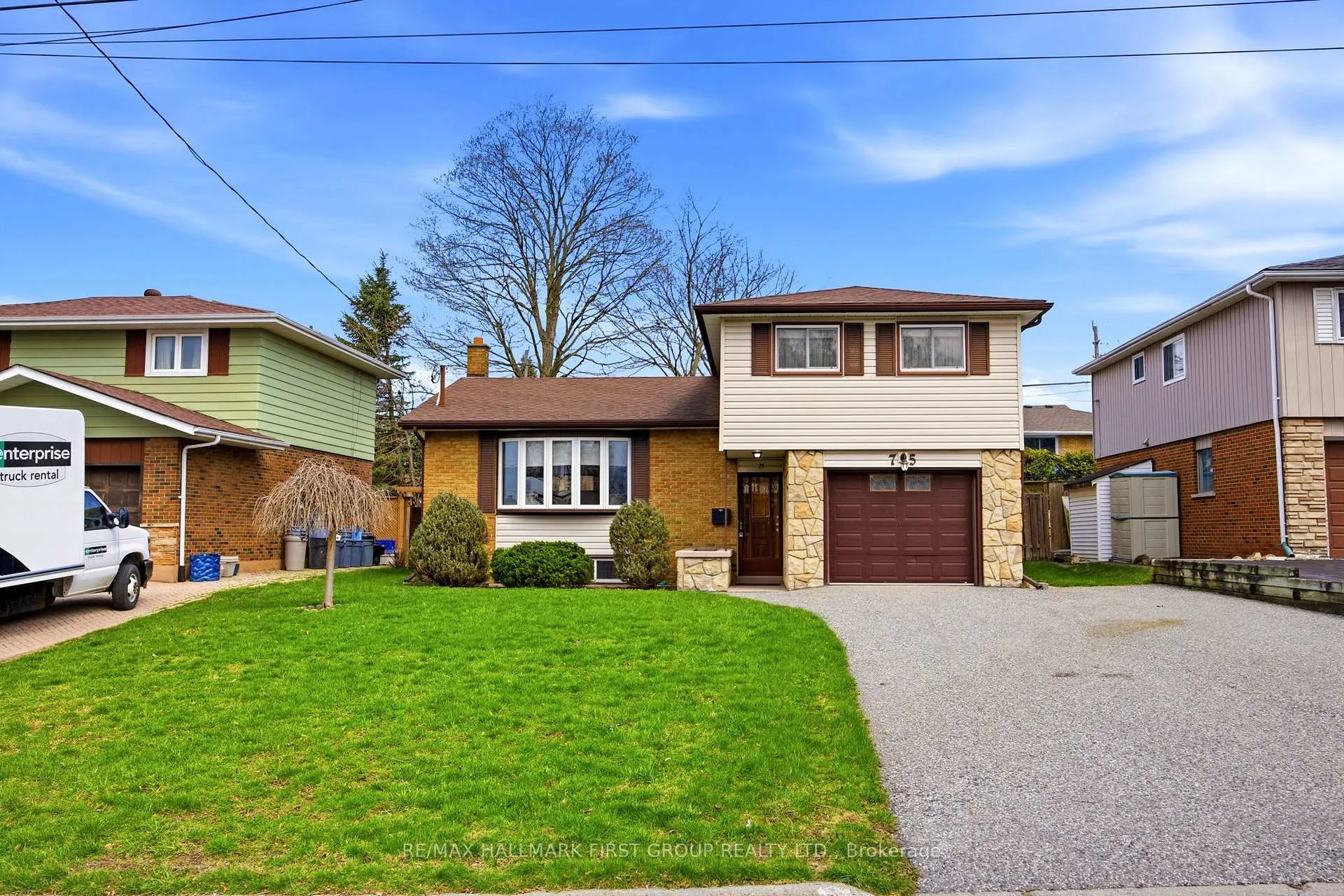 Photo 1 of 75 Thorncliffe Street, Oshawa, Donevan — HOMEH