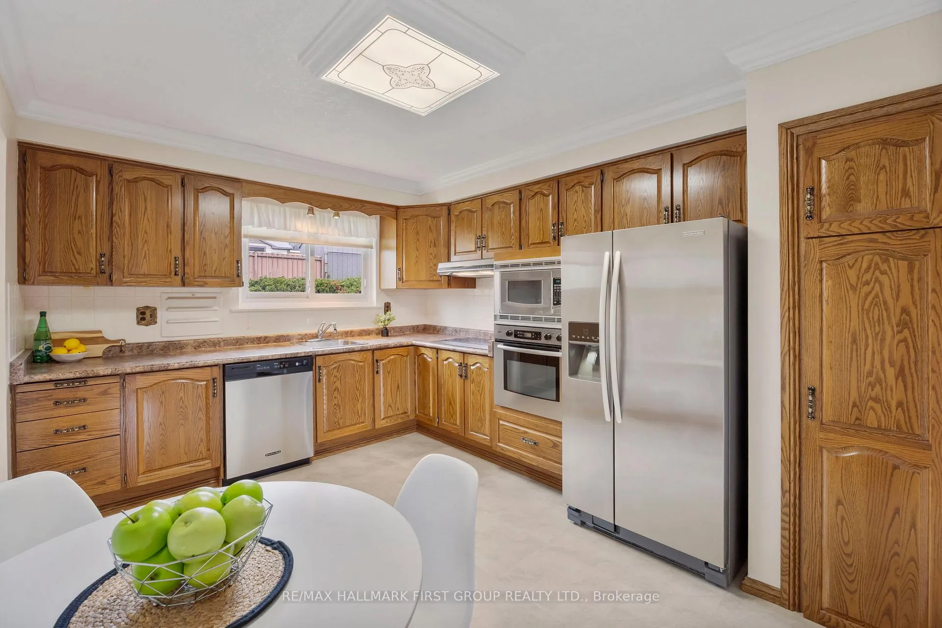 Photo 23 of 75 Thorncliffe Street, Oshawa, Donevan — HOMEH