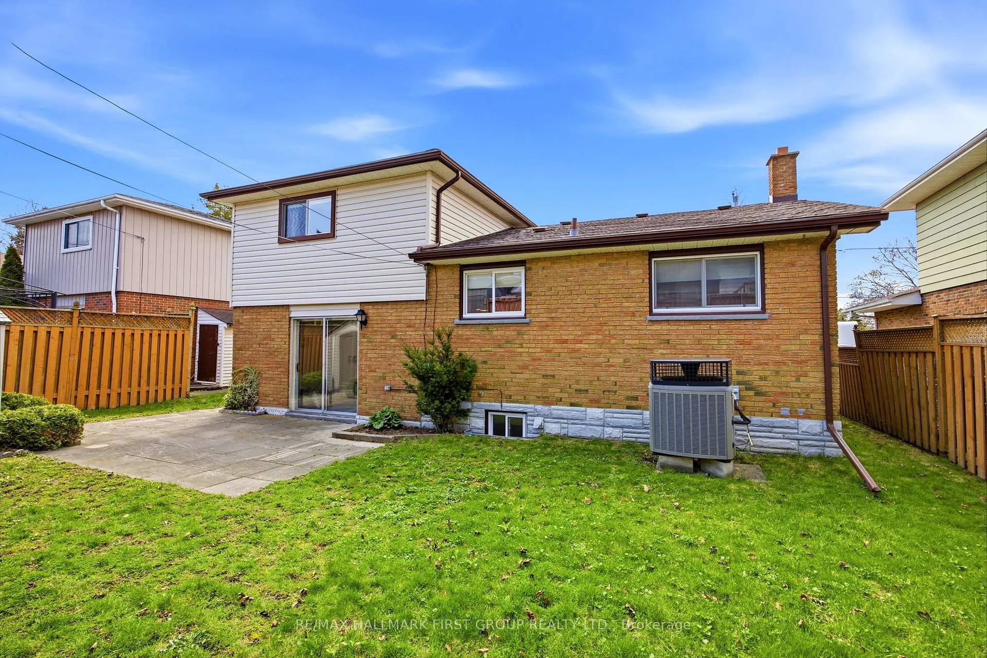 Photo 44 of 75 Thorncliffe Street, Oshawa, Donevan — HOMEH