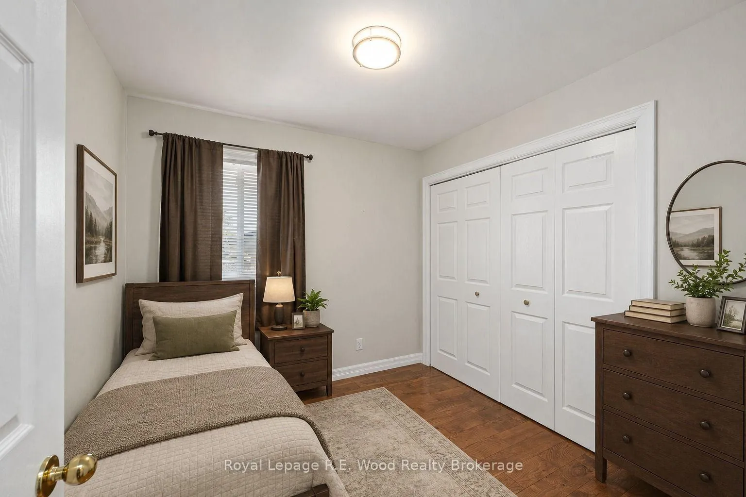 Photo 19 of 5 Kamps Crescent, Tillsonburg — HOMEH