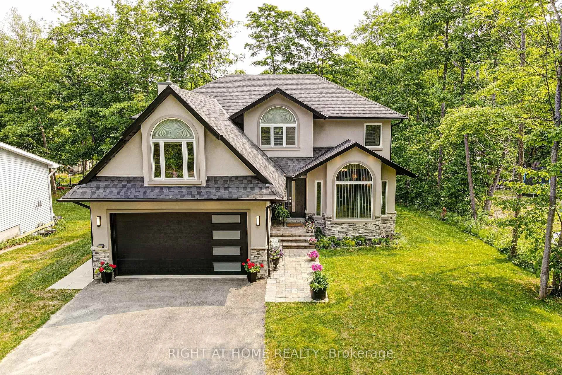 Photo of 77 Polish Avenue