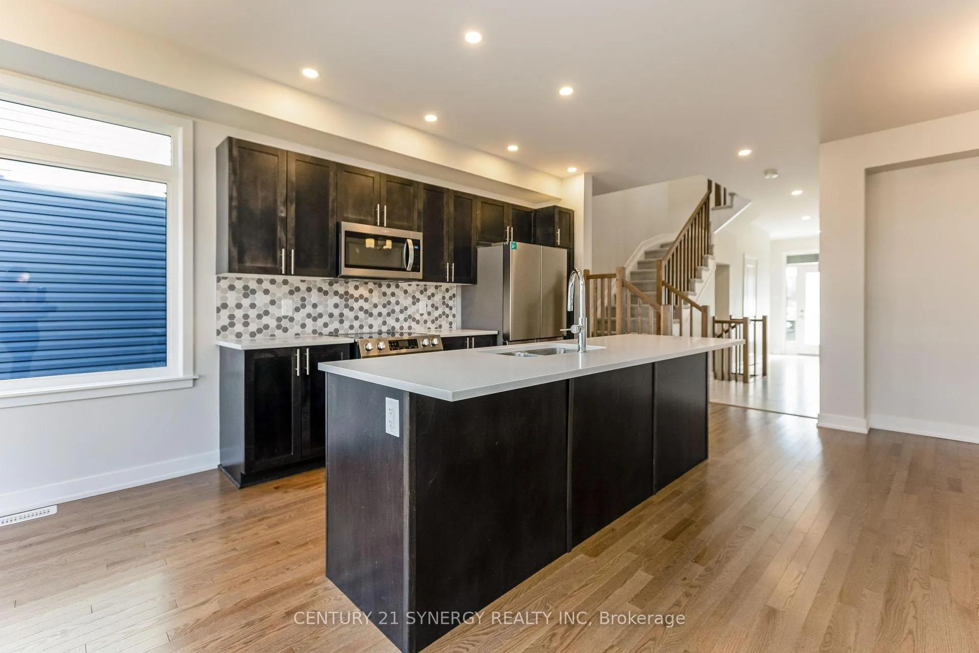 Photo 7 of 76 Heirloom Street, Ottawa, Riverside South/Gloucester Glen — HOMEH