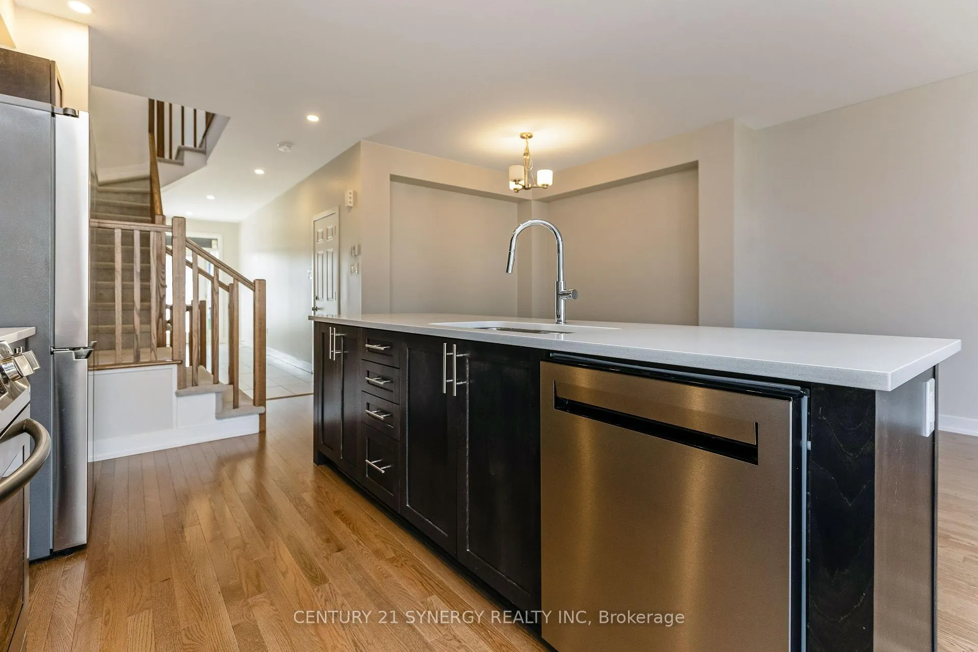 Photo 12 of 76 Heirloom Street, Ottawa, Riverside South/Gloucester Glen — HOMEH