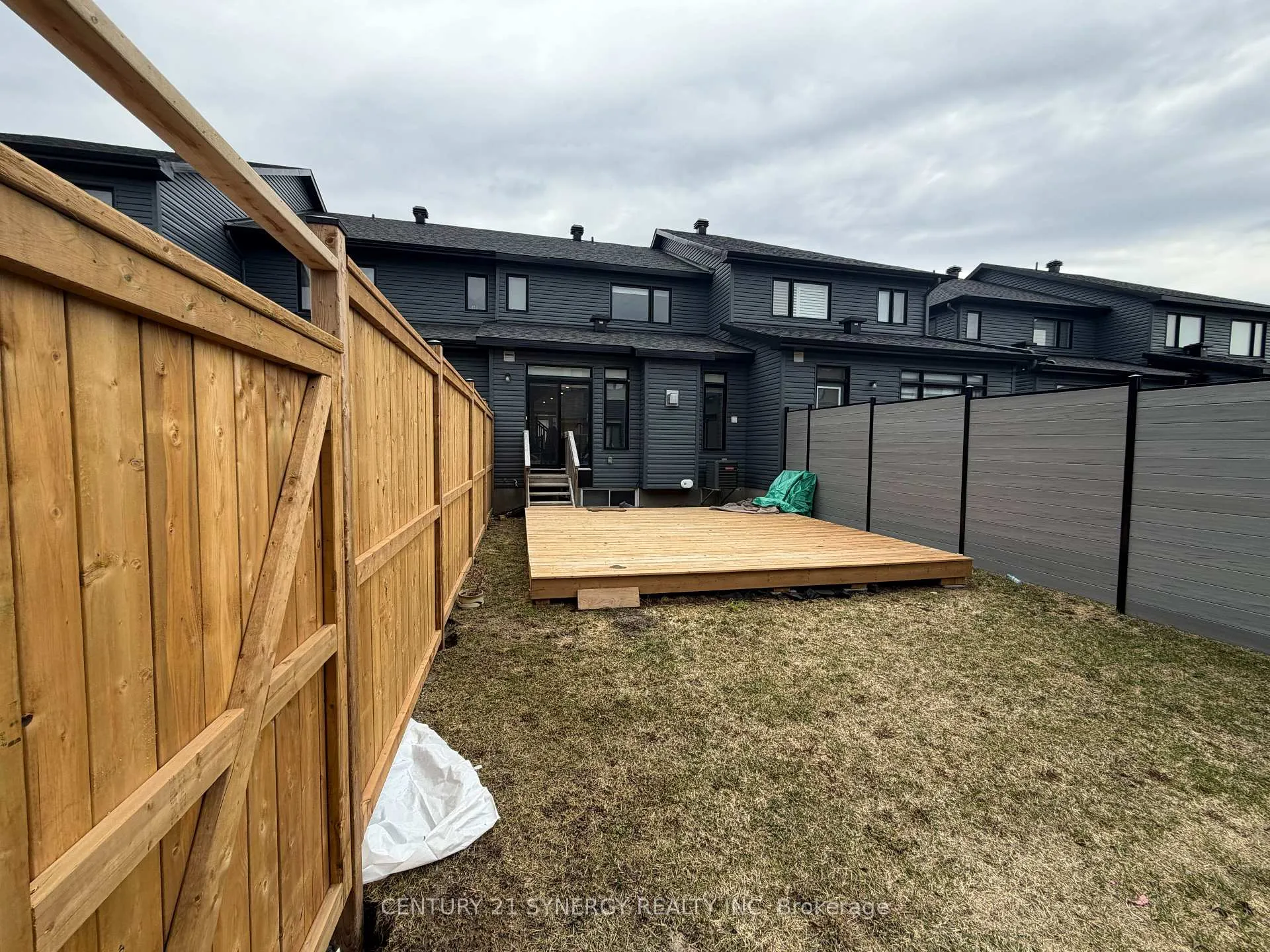 Photo 41 of 76 Heirloom Street, Ottawa, Riverside South/Gloucester Glen — HOMEH