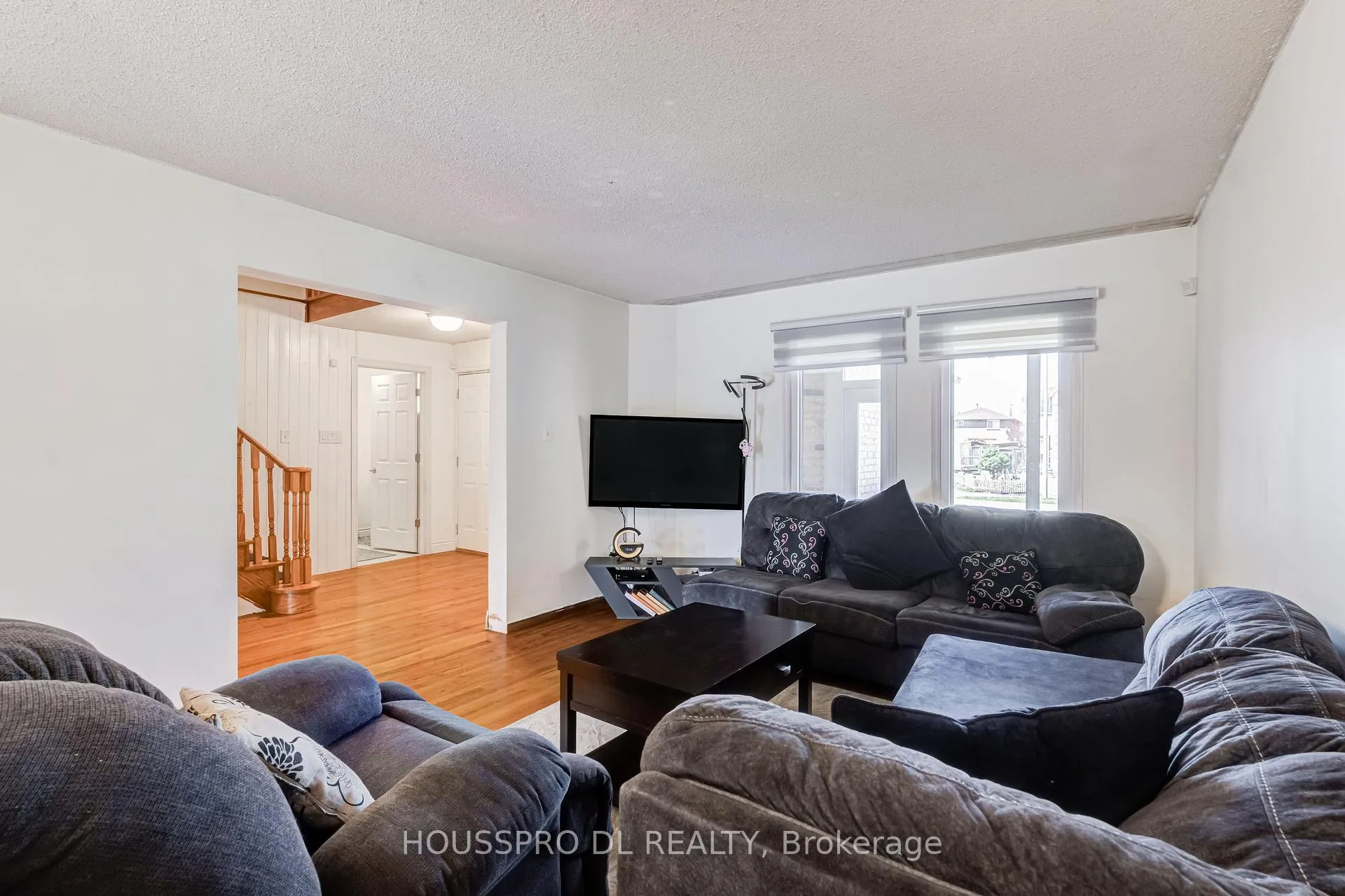 Photo 9 of 29 Westhampton Drive, Vaughan, Brownridge — HOMEH