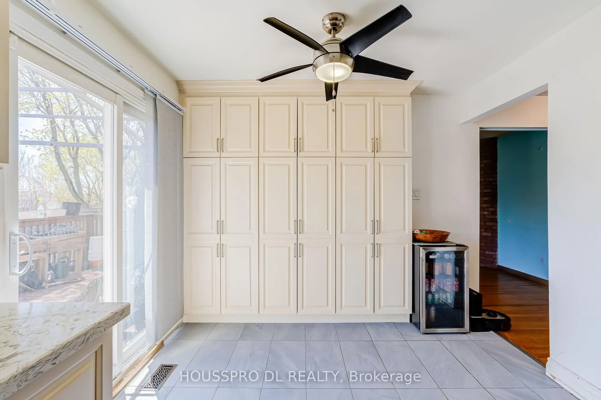 Photo 15 of 29 Westhampton Drive, Vaughan, Brownridge — HOMEH