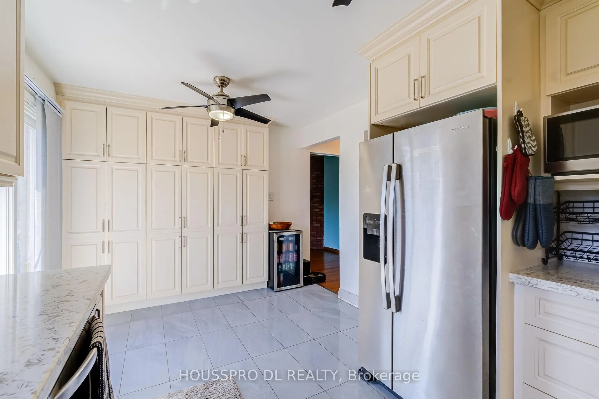Photo 16 of 29 Westhampton Drive, Vaughan, Brownridge — HOMEH