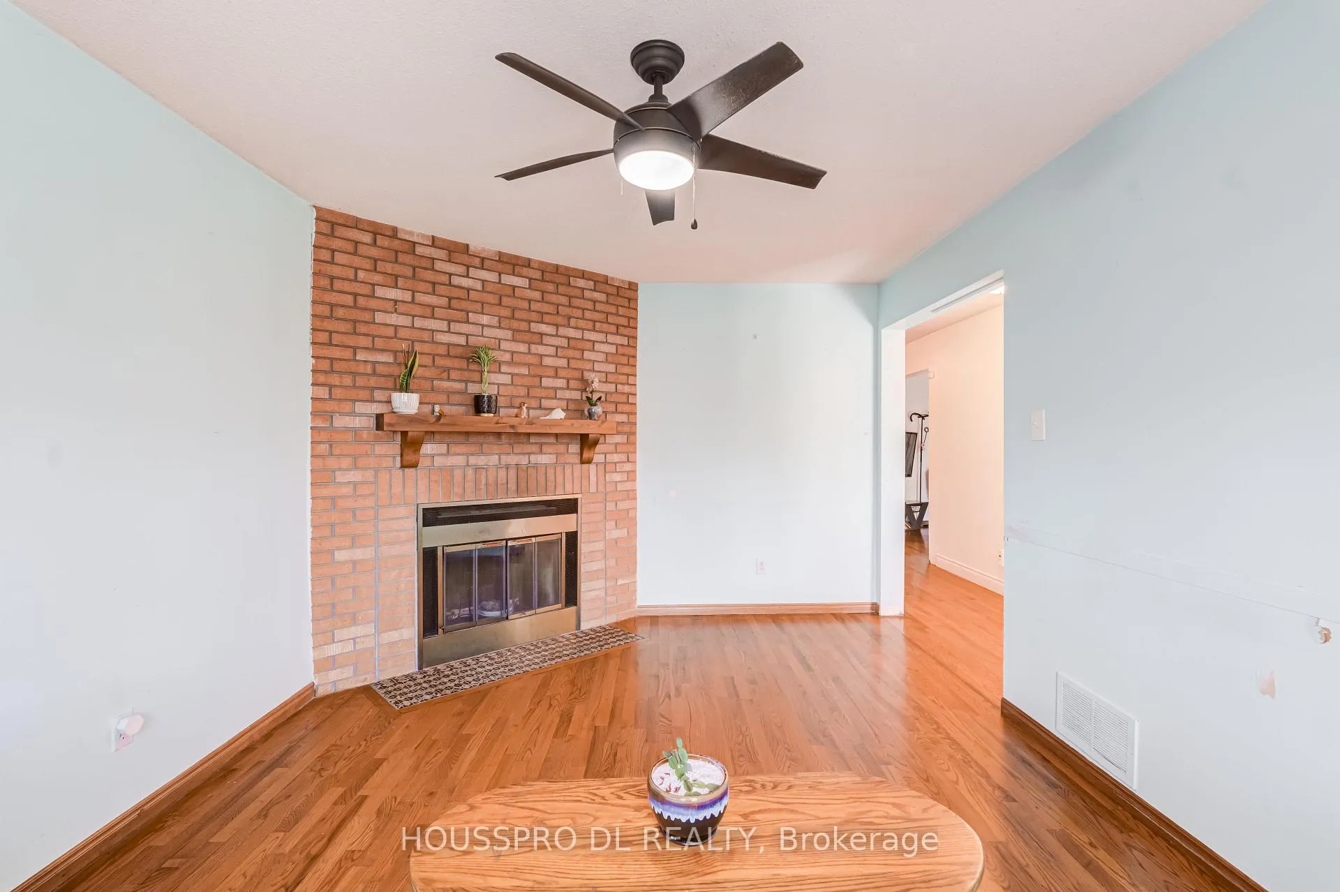 Photo 18 of 29 Westhampton Drive, Vaughan, Brownridge — HOMEH