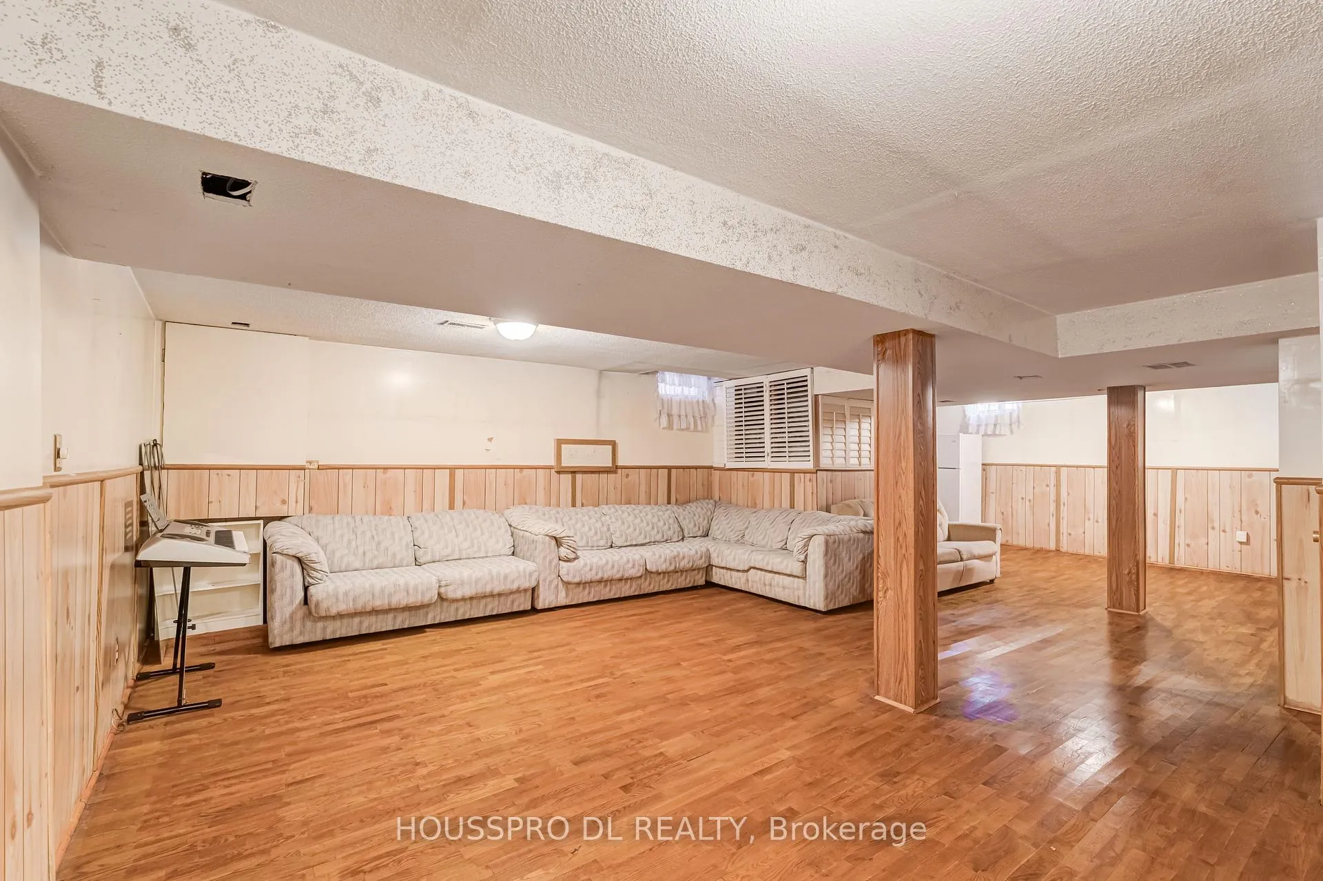Photo 37 of 29 Westhampton Drive, Vaughan, Brownridge — HOMEH