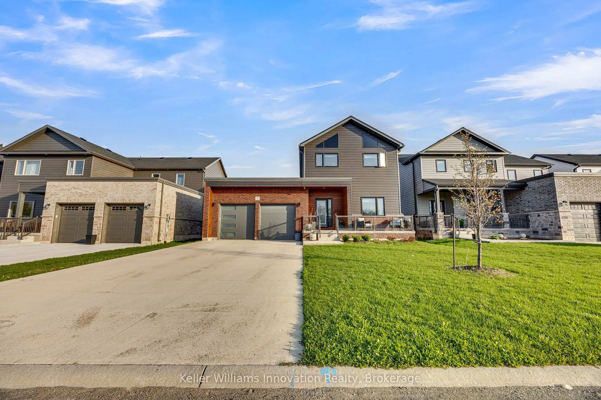 Photo 1 of 7 Totten Street, Brampton, Sandringham-Wellington — HOMEH