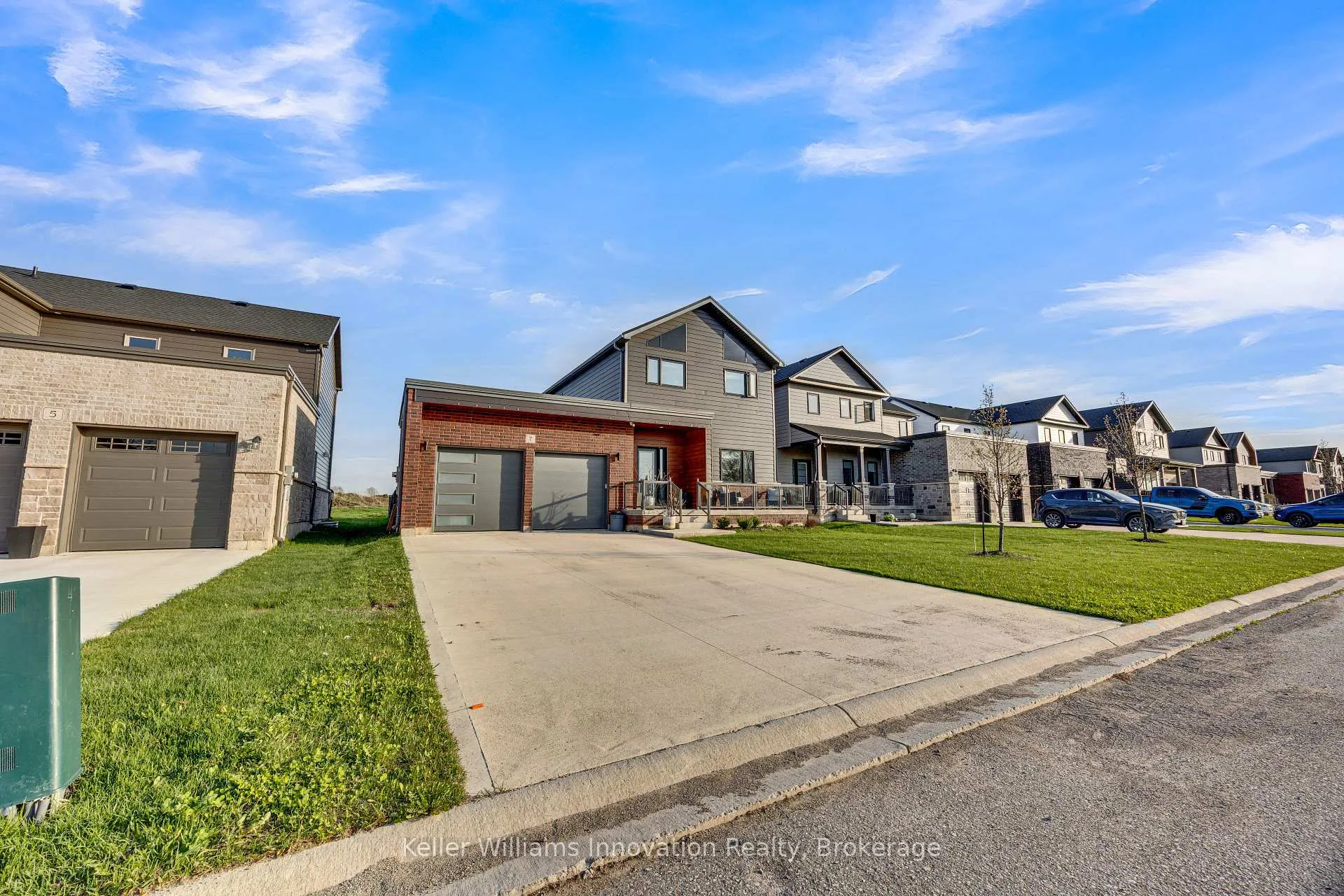 Photo 2 of 7 Totten Street, Brampton, Sandringham-Wellington — HOMEH