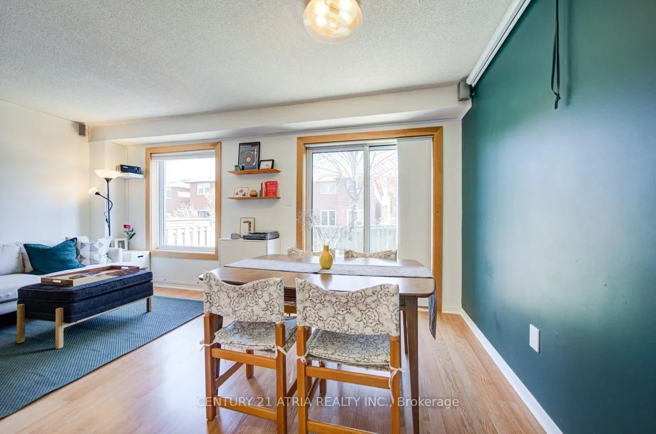 Photo 15 of 5699 Talaton Trail, Mississauga, Hurontario — HOMEH
