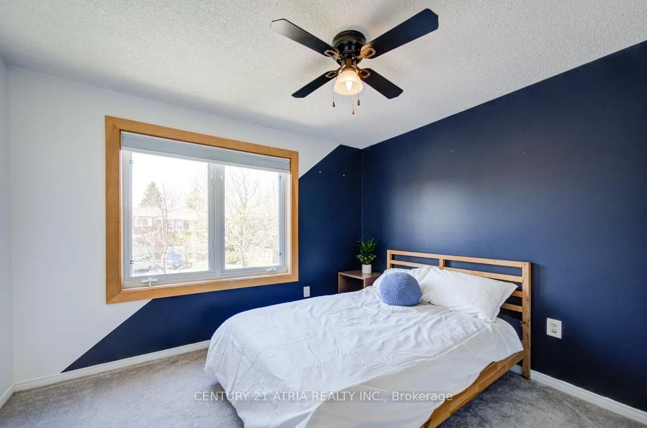 Photo 22 of 5699 Talaton Trail, Mississauga, Hurontario — HOMEH