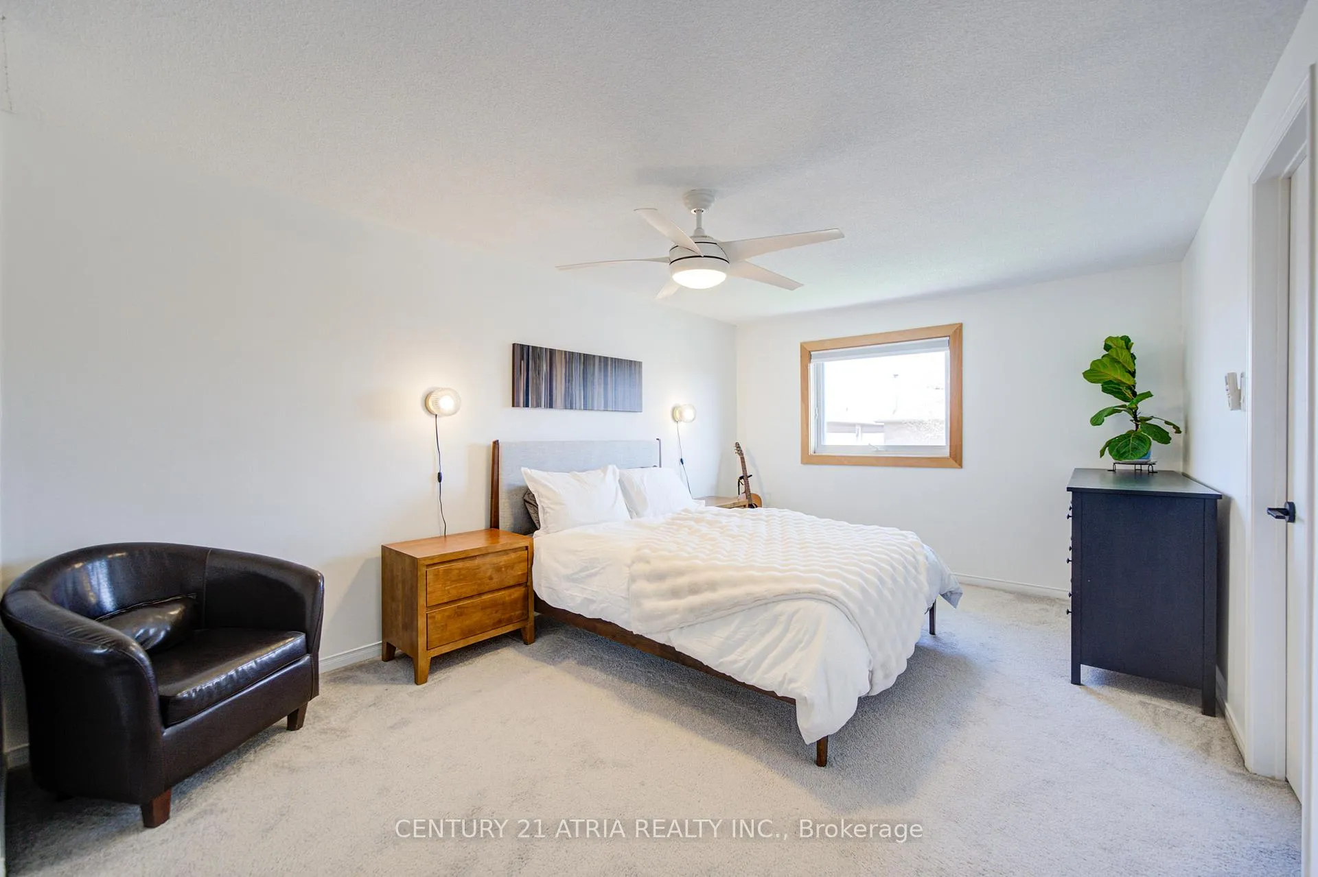 Photo 26 of 5699 Talaton Trail, Mississauga, Hurontario — HOMEH