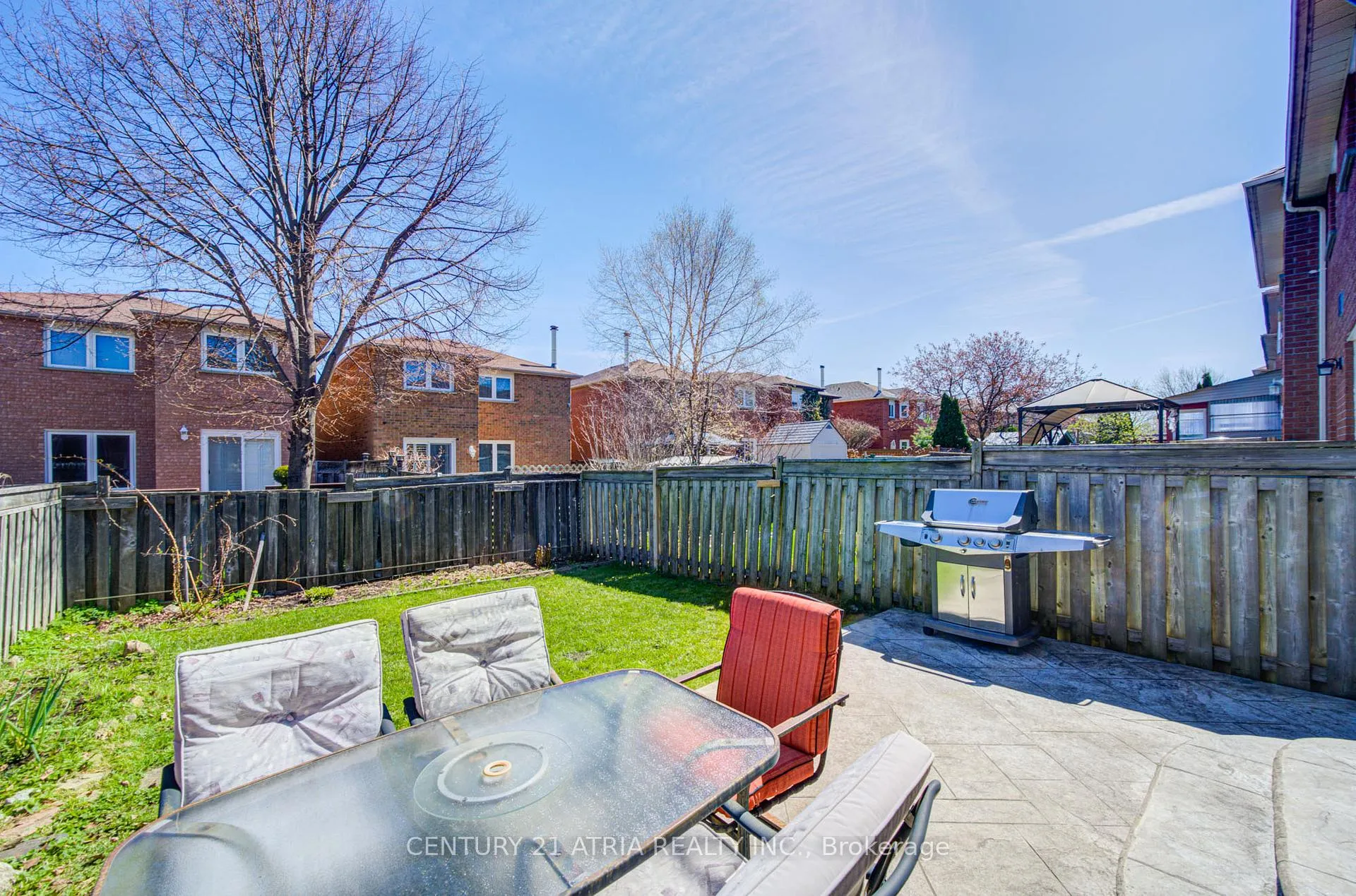 Photo 39 of 5699 Talaton Trail, Mississauga, Hurontario — HOMEH