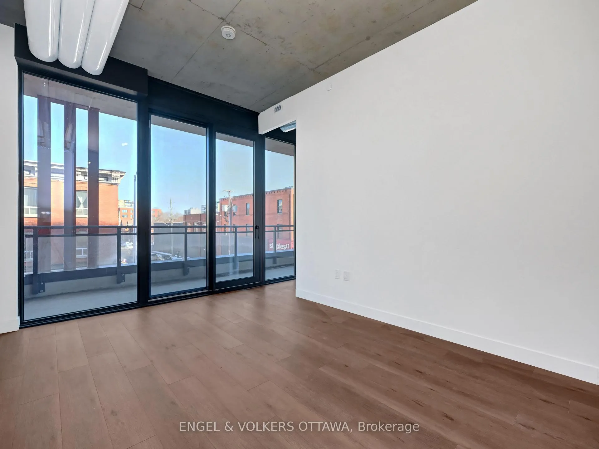 Photo 10 of Unit 206, 10 James Street, Ottawa, Ottawa Centre — HOMEH