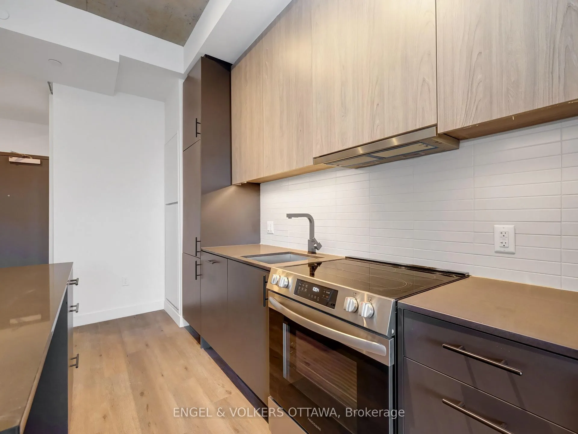 Photo 17 of Unit 206, 10 James Street, Ottawa, Ottawa Centre — HOMEH
