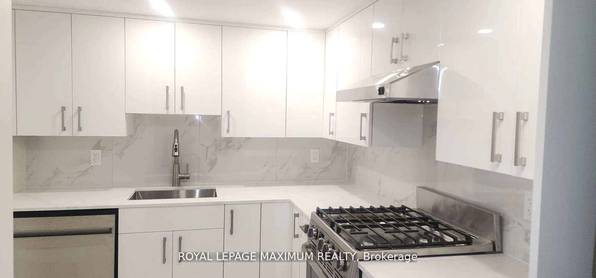 Photo 8 of Unit Basement, 19 Maple Forest Drive, Vaughan, Rural Vaughan — HOMEH