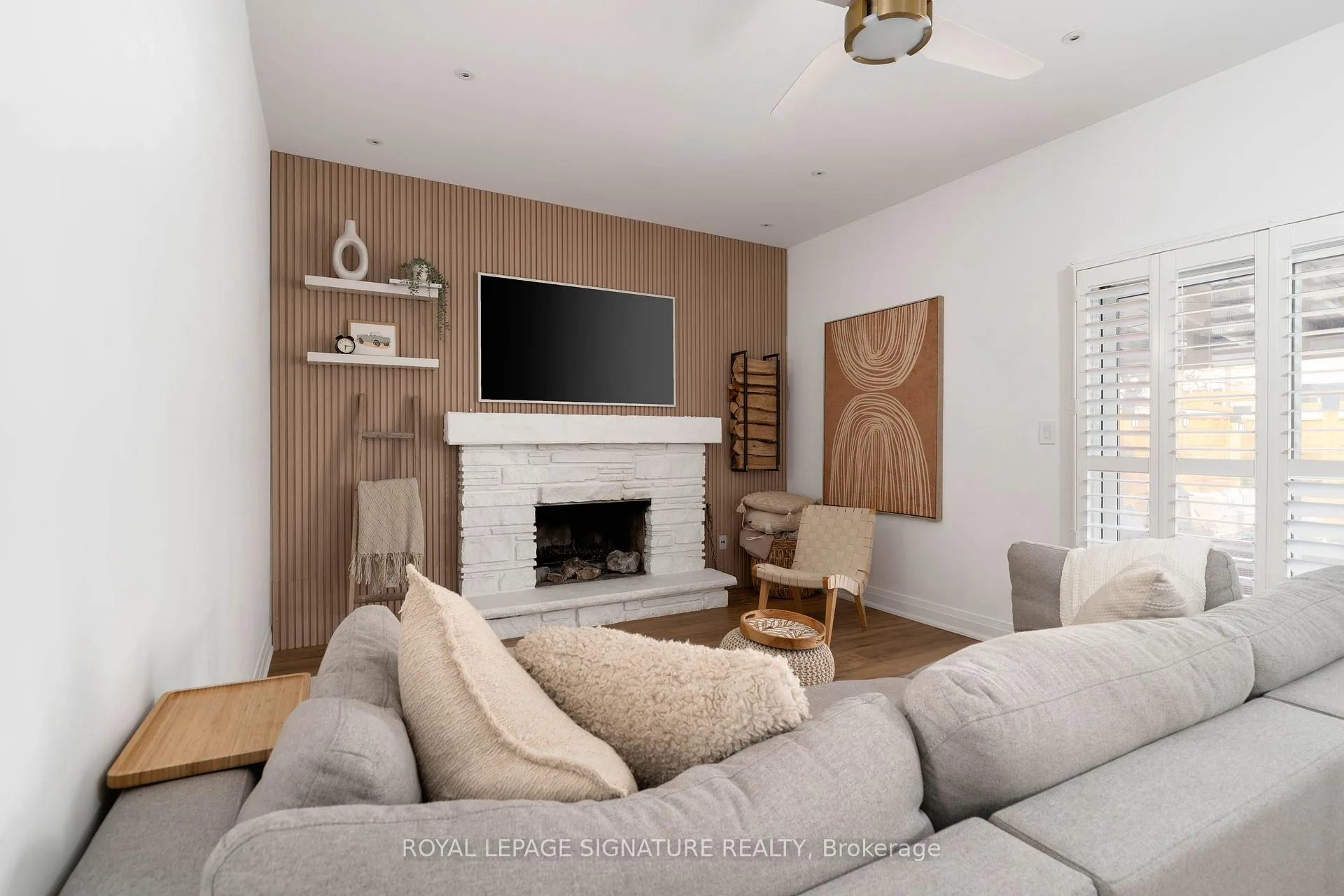 Photo 8 of 2440 Council Ring Road, Mississauga, Erin Mills — HOMEH