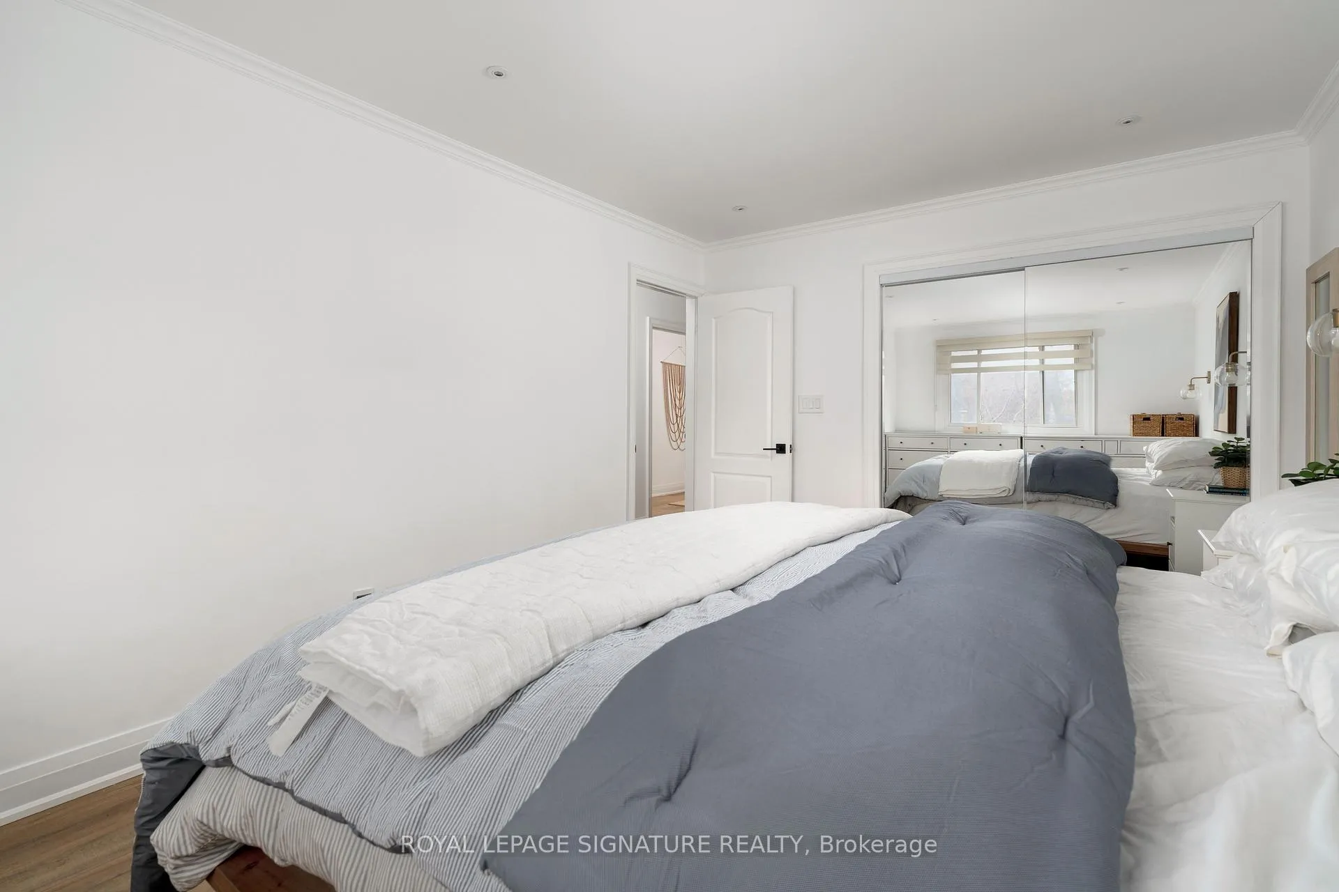 Photo 26 of 2440 Council Ring Road, Mississauga, Erin Mills — HOMEH