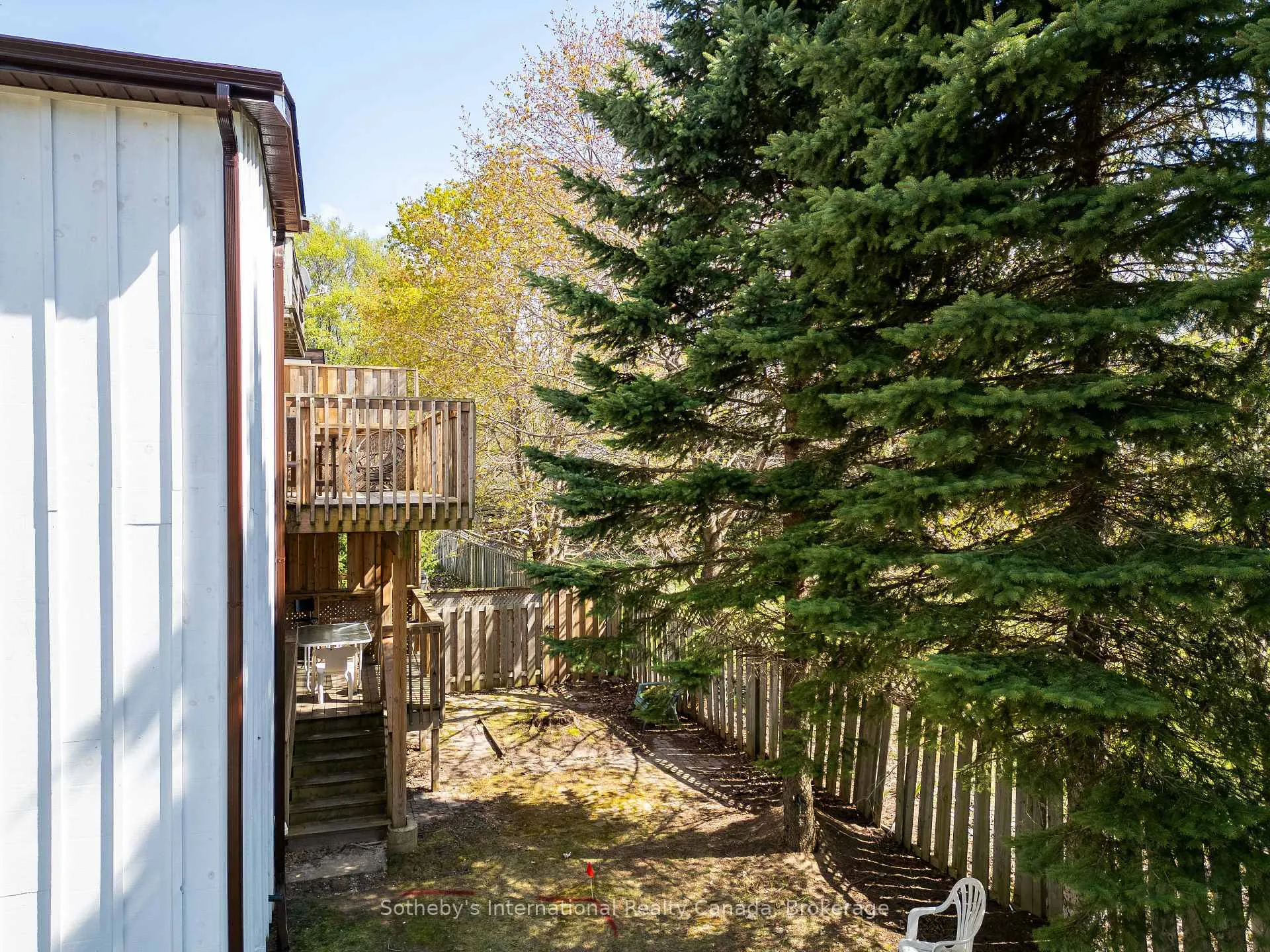 Photo 19 of 210 Arlberg Crescent, Blue Mountains — HOMEH